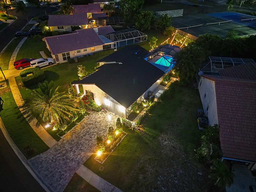 Photo of 19590 Sea Pines Way, Boca Raton, FL 33498 (MLS # F10506509)