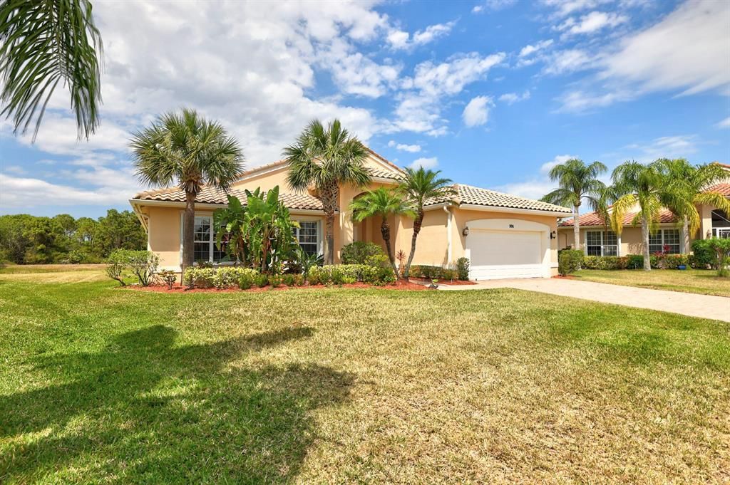 Photo of 308 NW Bayside Court, Port St Lucie, FL 34986 (MLS # R10879410)