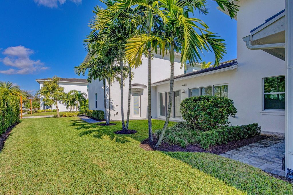 Photo of 13325 Machiavelli Way, Palm Beach Gardens, FL 33418 (MLS # B26013224)