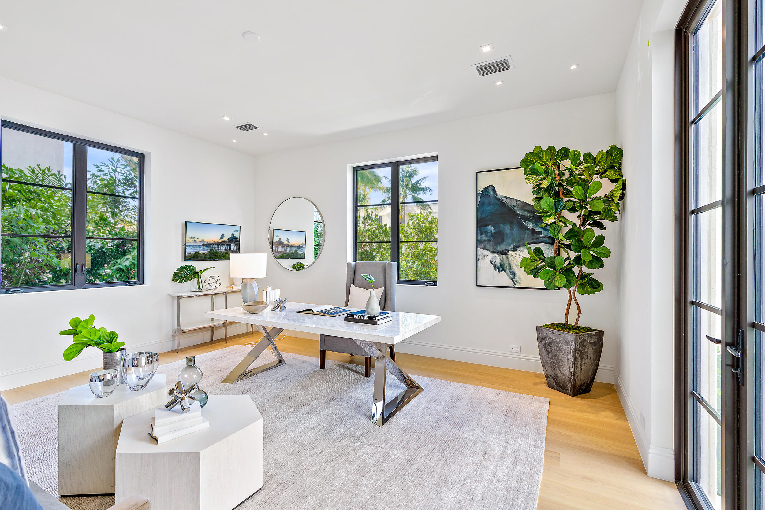 ROYAL PARK - Residential