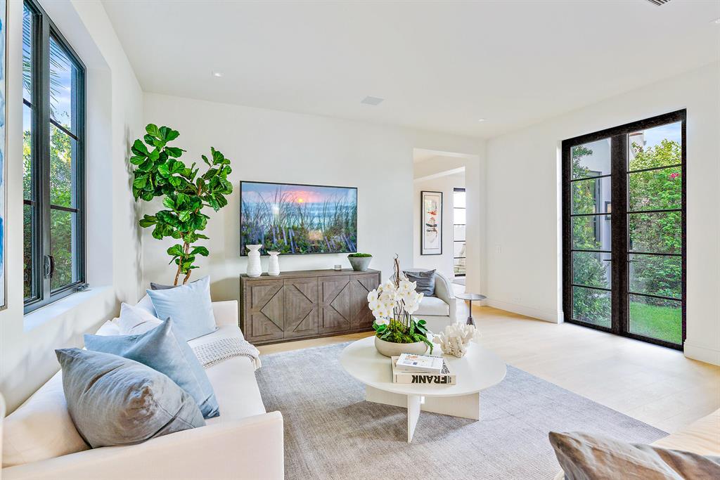 ROYAL PARK - Residential