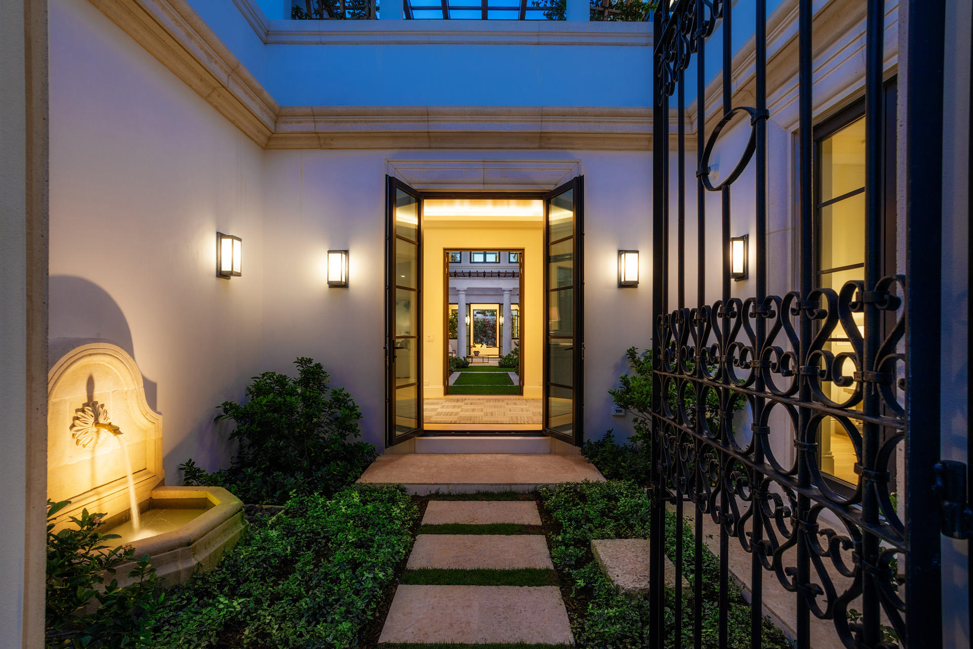 ROYAL PARK - Residential