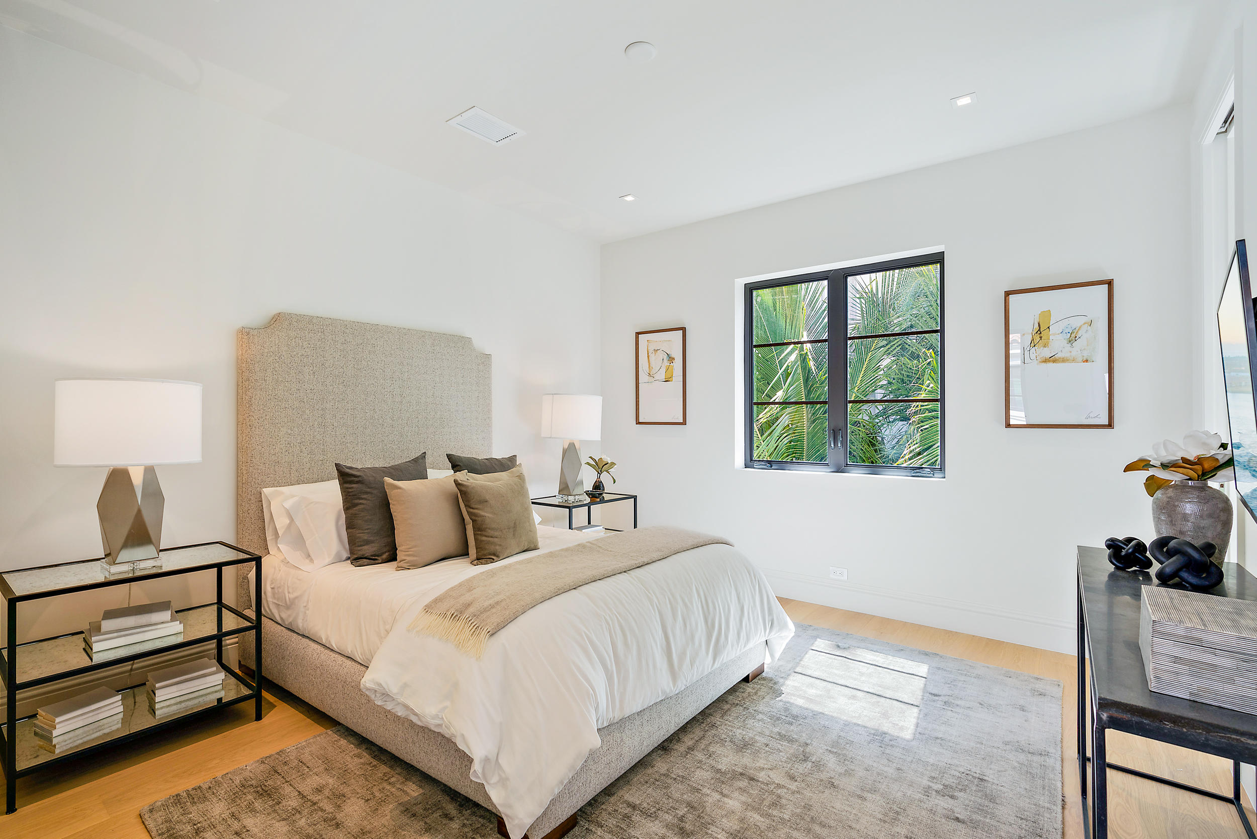 ROYAL PARK - Residential