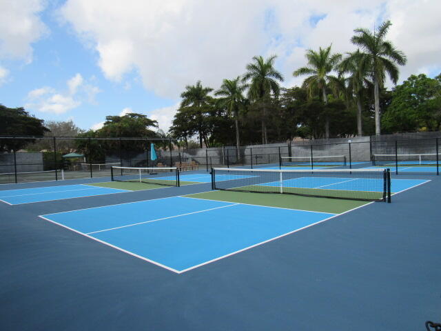 The Club - Residential