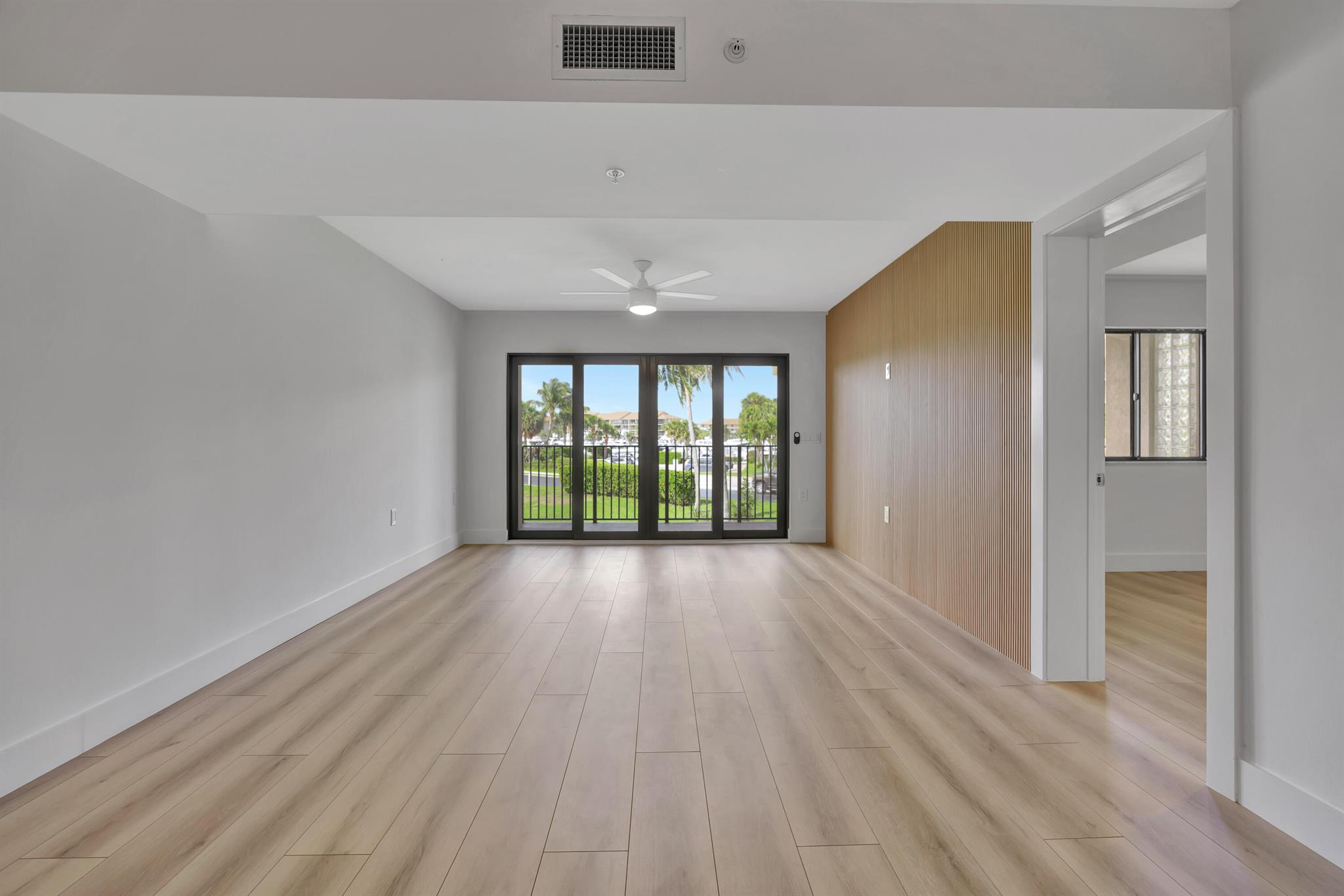 MARINA AT THE BLUFFS COND - Residential Lease