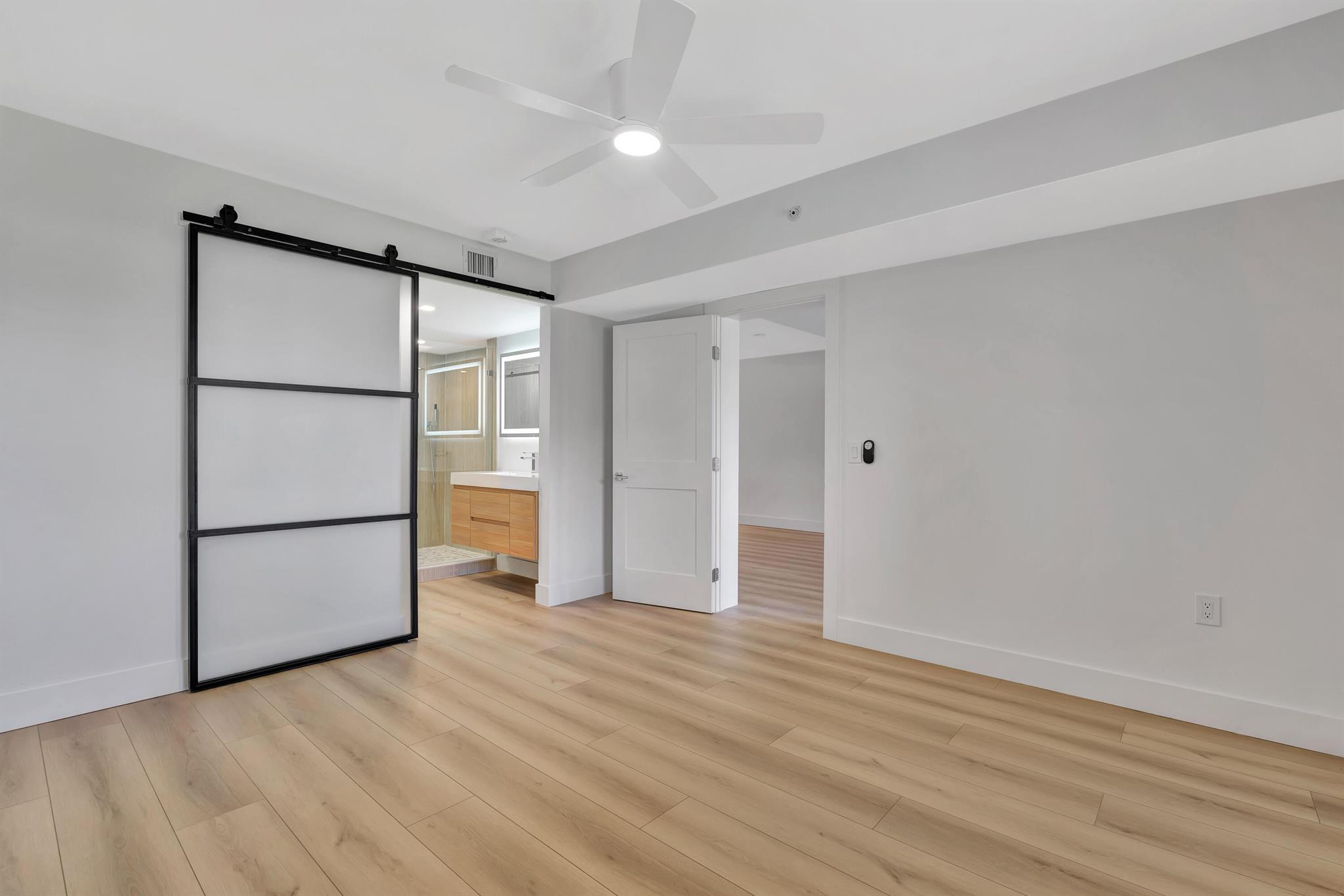 MARINA AT THE BLUFFS COND - Residential Lease