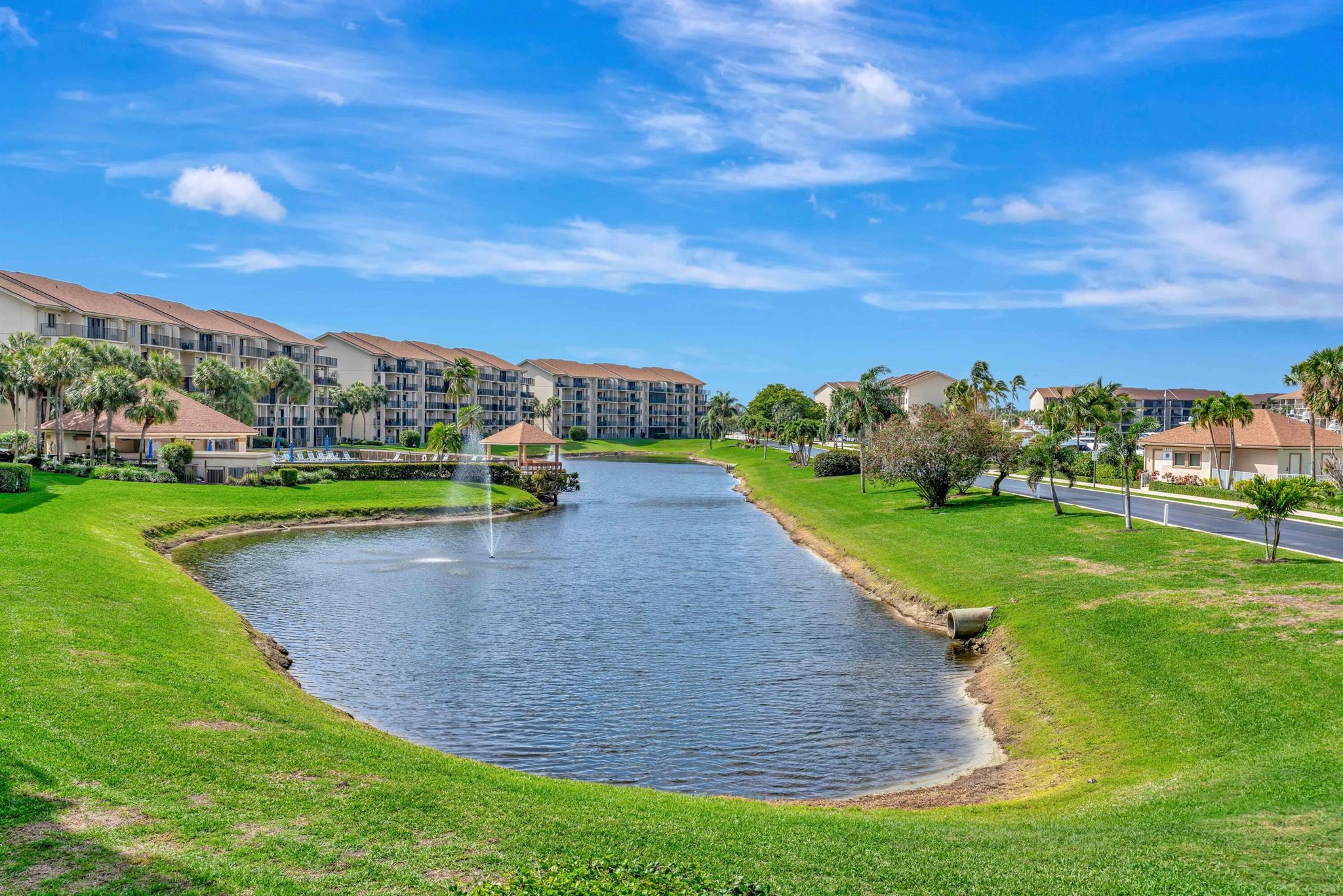 MARINA AT THE BLUFFS COND - Residential Lease