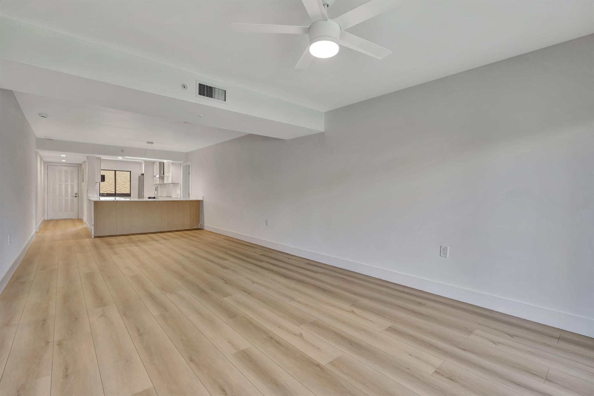 MARINA AT THE BLUFFS COND - Residential Lease