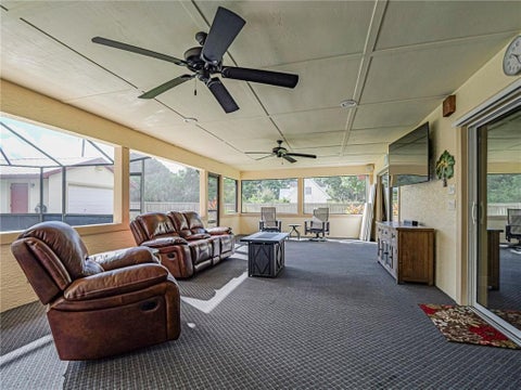 Tiny photo for 410 10TH Court, Vero Beach, FL 32962 (MLS # B26089644)