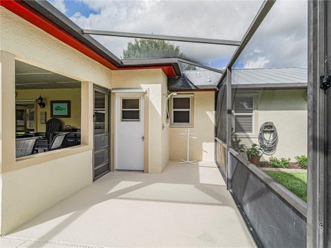 Tiny photo for 410 10TH Court, Vero Beach, FL 32962 (MLS # B26089644)