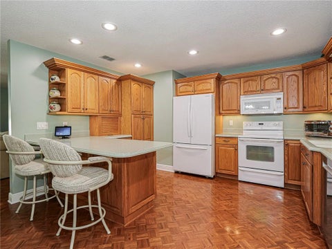 Tiny photo for 410 10TH Court, Vero Beach, FL 32962 (MLS # B26089644)