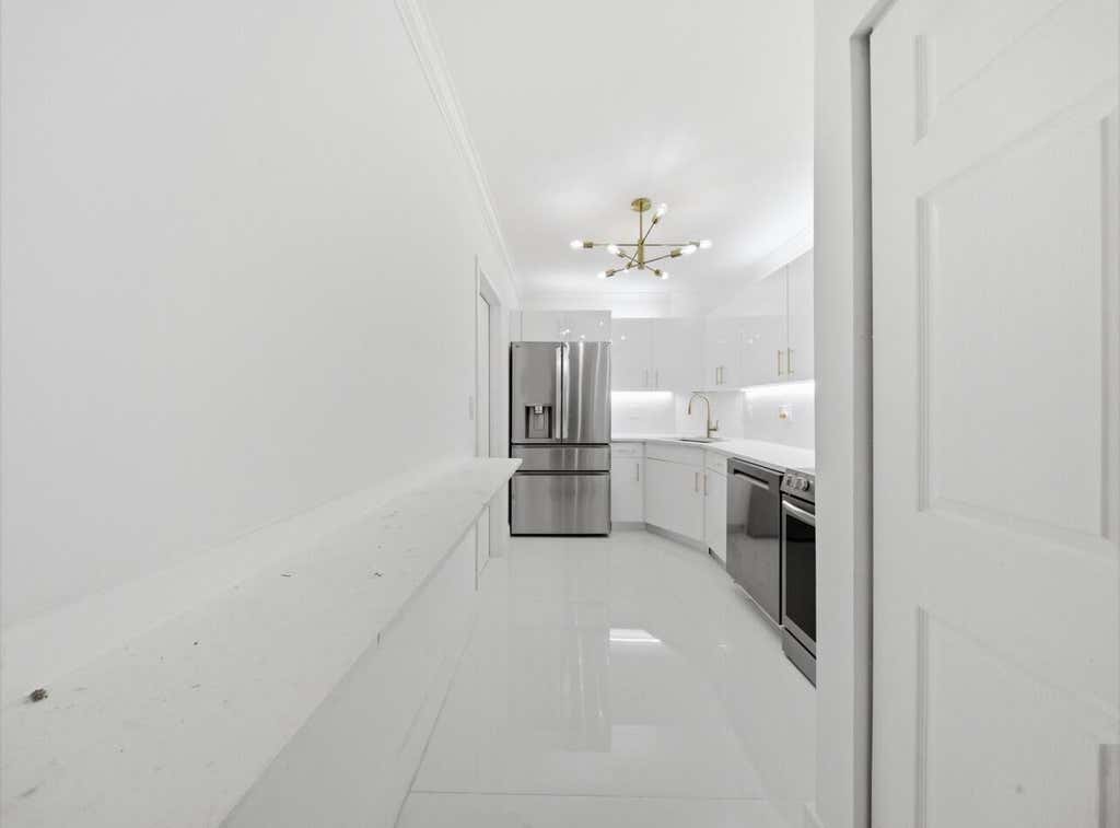 Photo of 3125 Oakland Shores Drive #B203, Oakland Park, FL 33309 (MLS # B26054151)