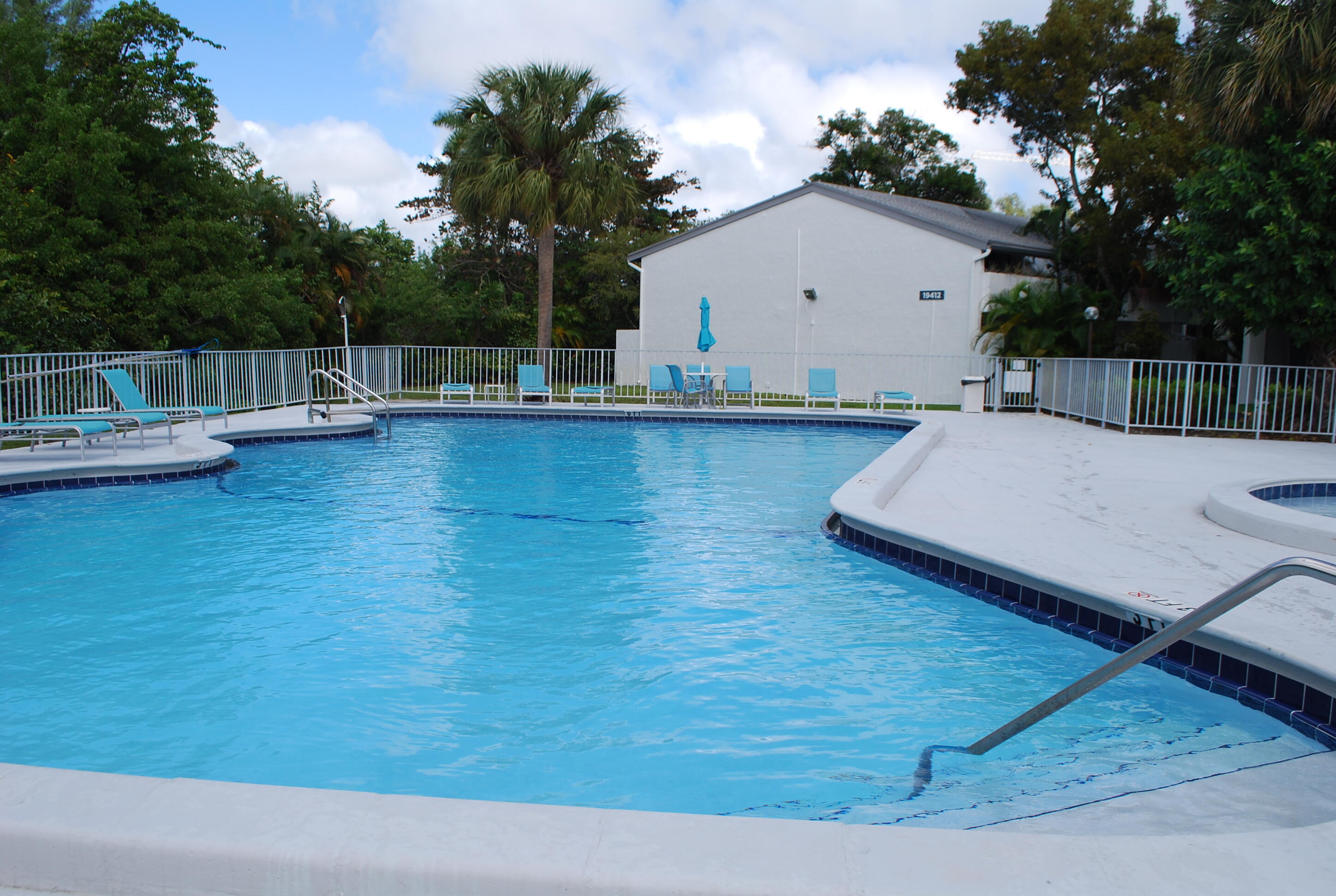 RIVERWOOD SEC 3 - Residential