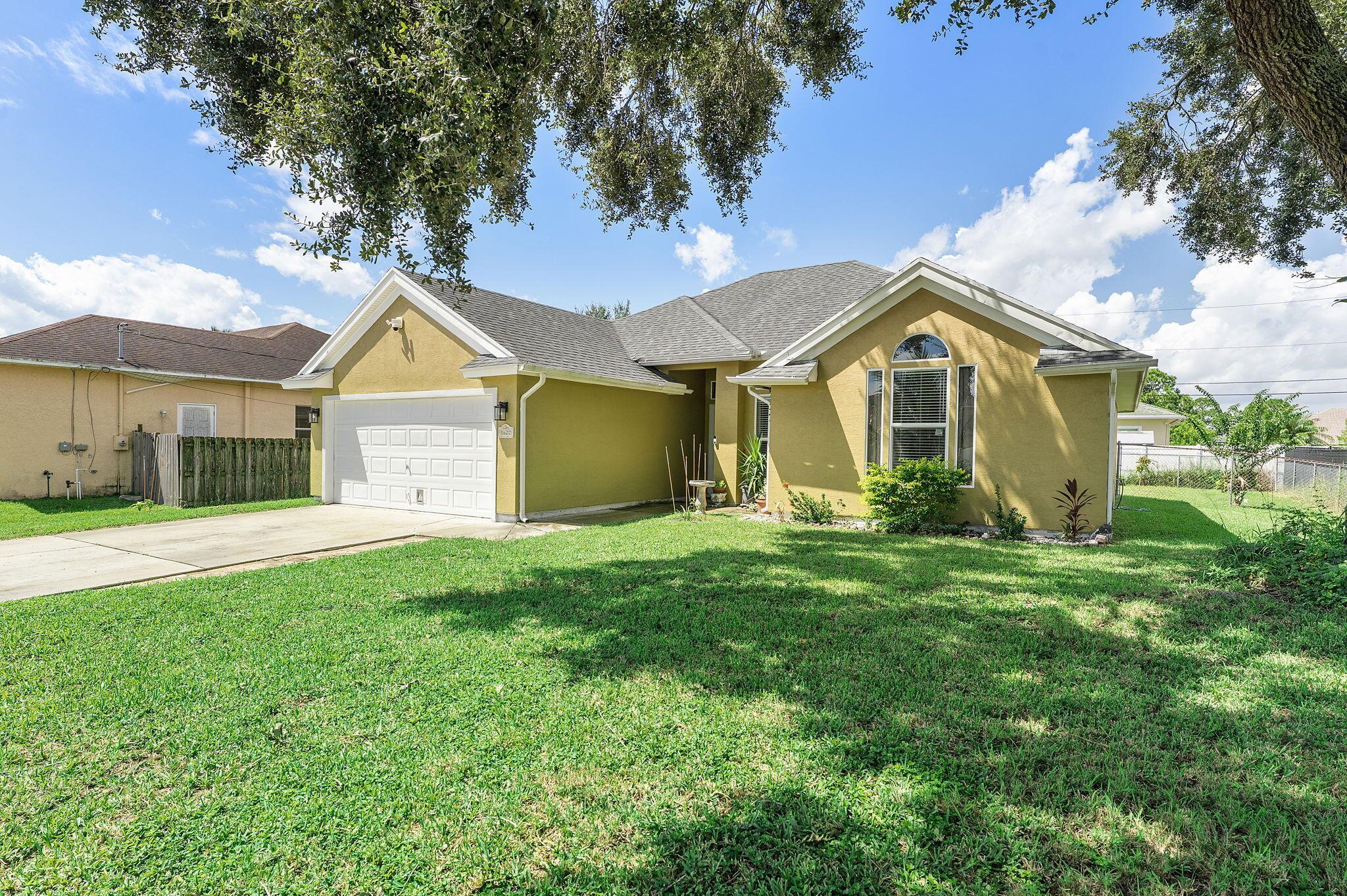 PORT ST LUCIE SECTION 35 - Residential