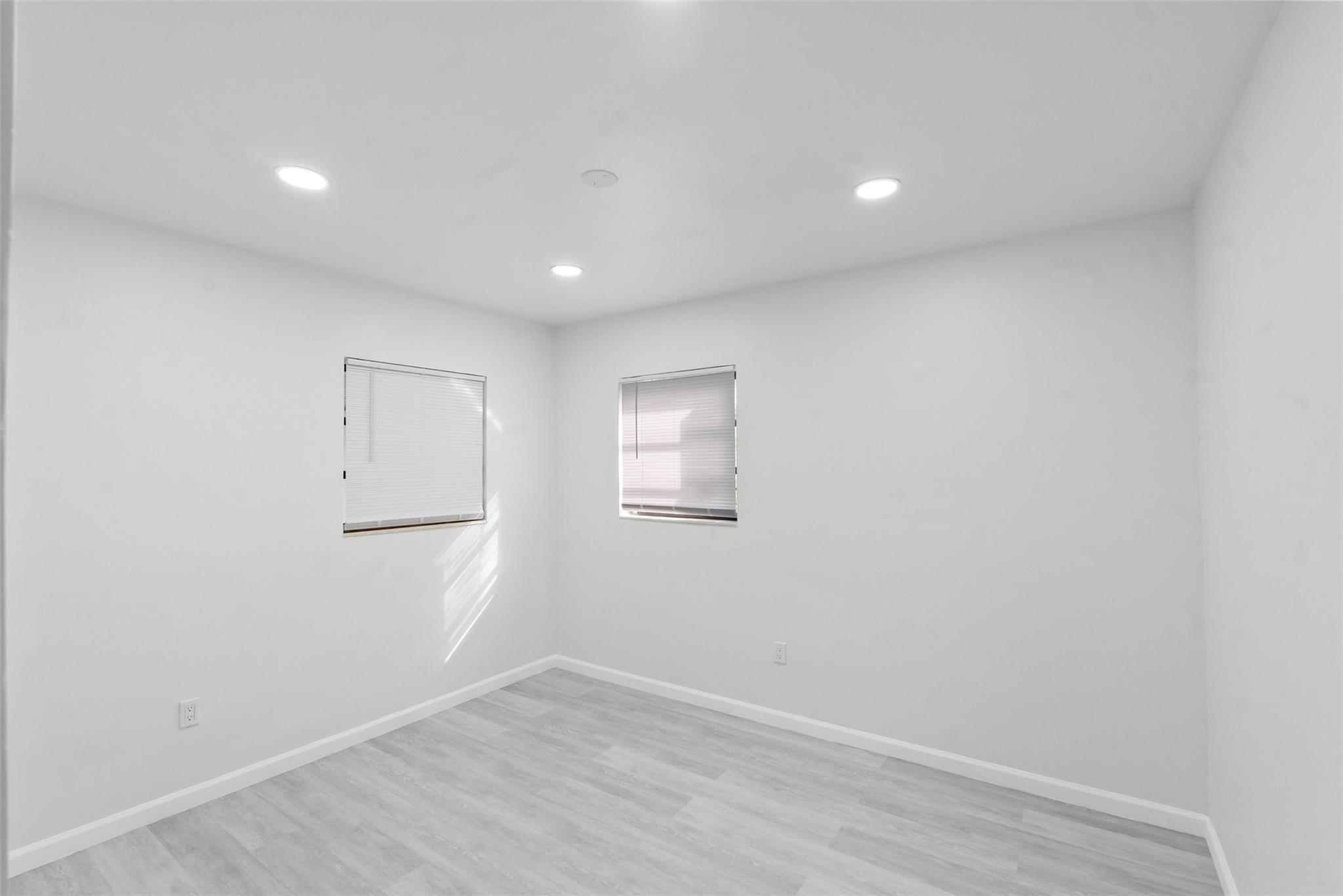 Baker Manor - Residential