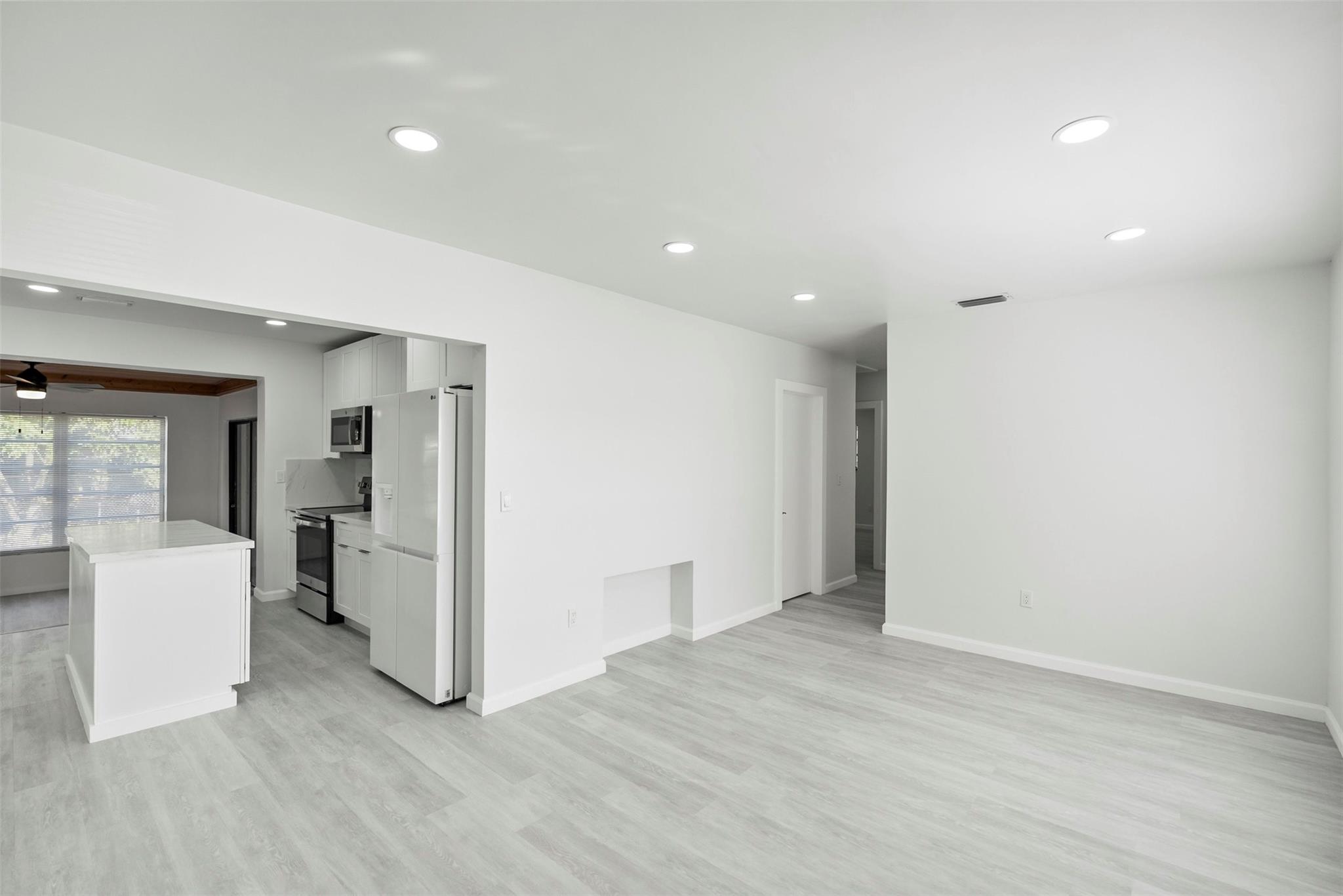 Baker Manor - Residential