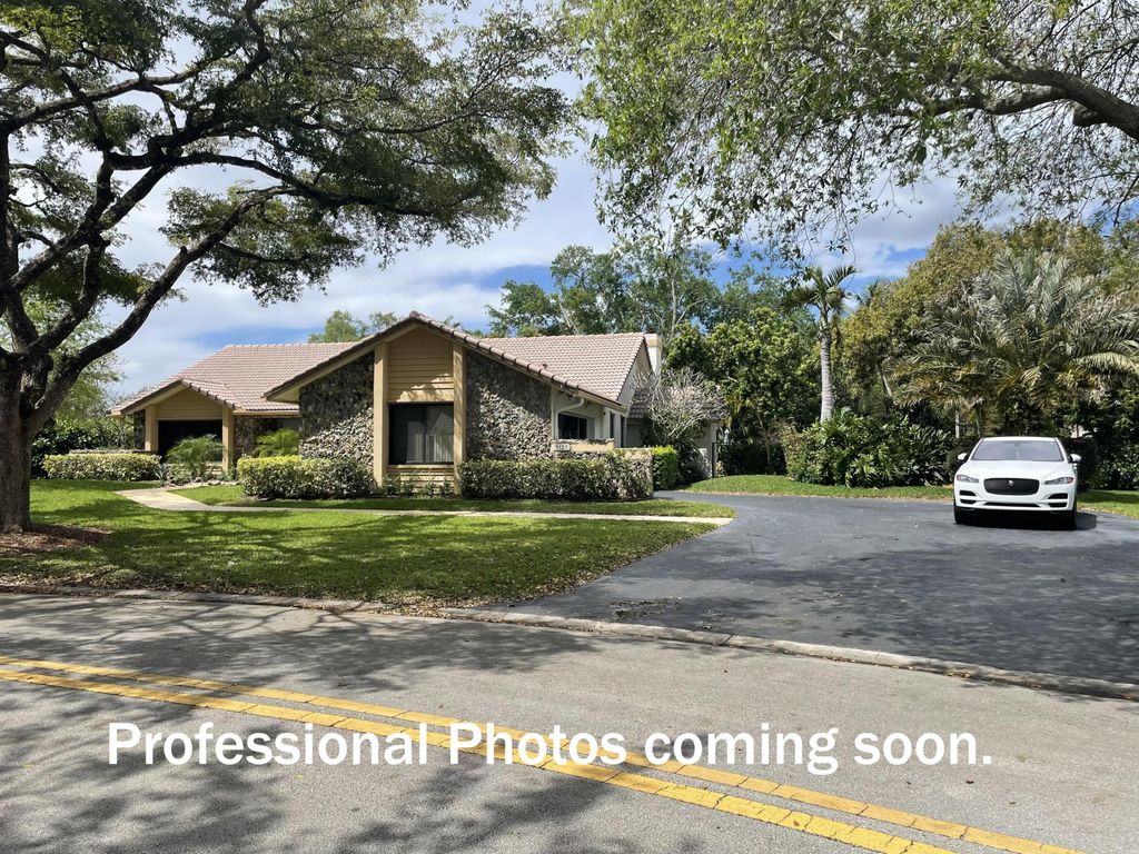 Photo of 9127 NW 51st Place, Coral Springs, FL 33067 (MLS # B26005259)