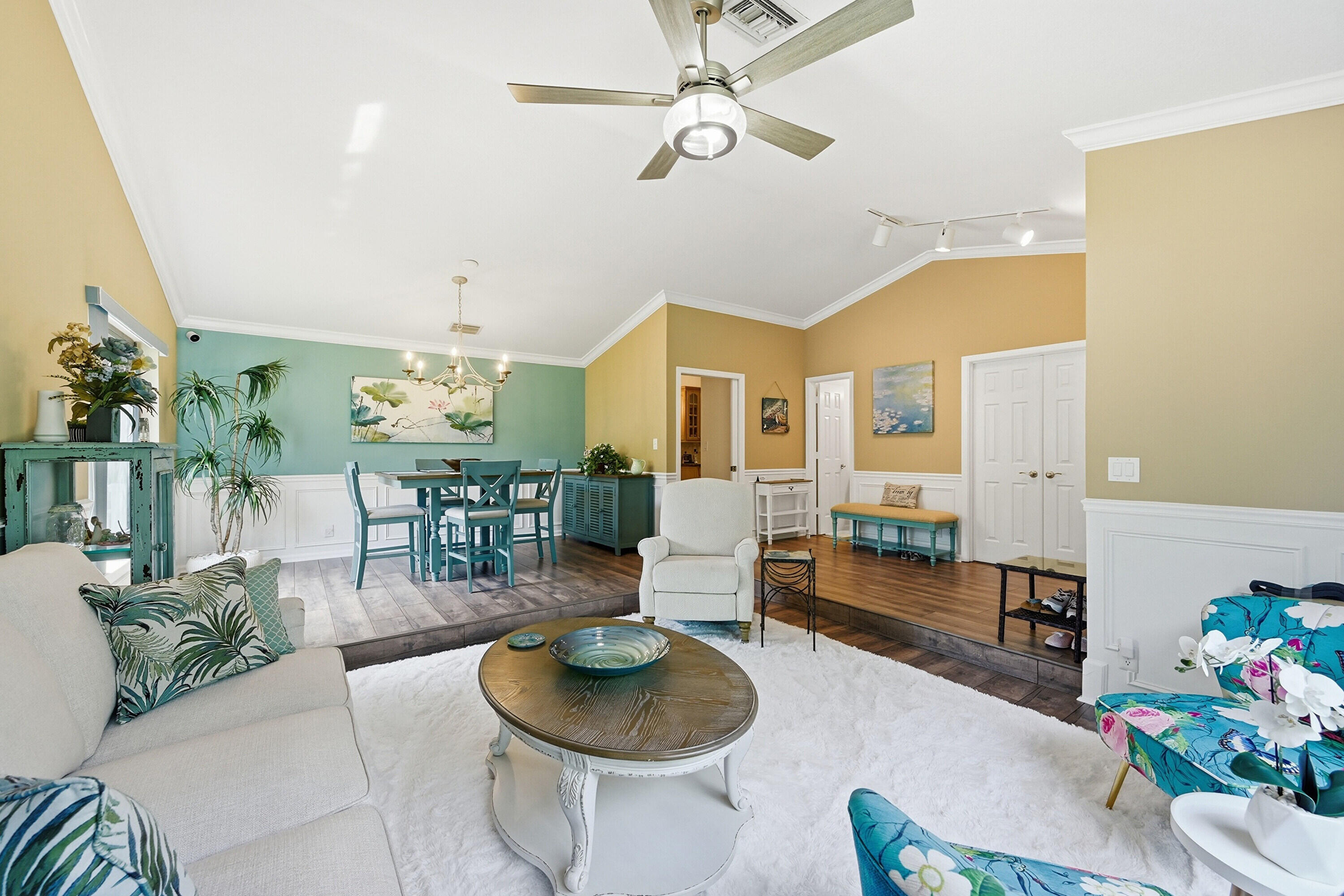 PINE RIDGE - Residential