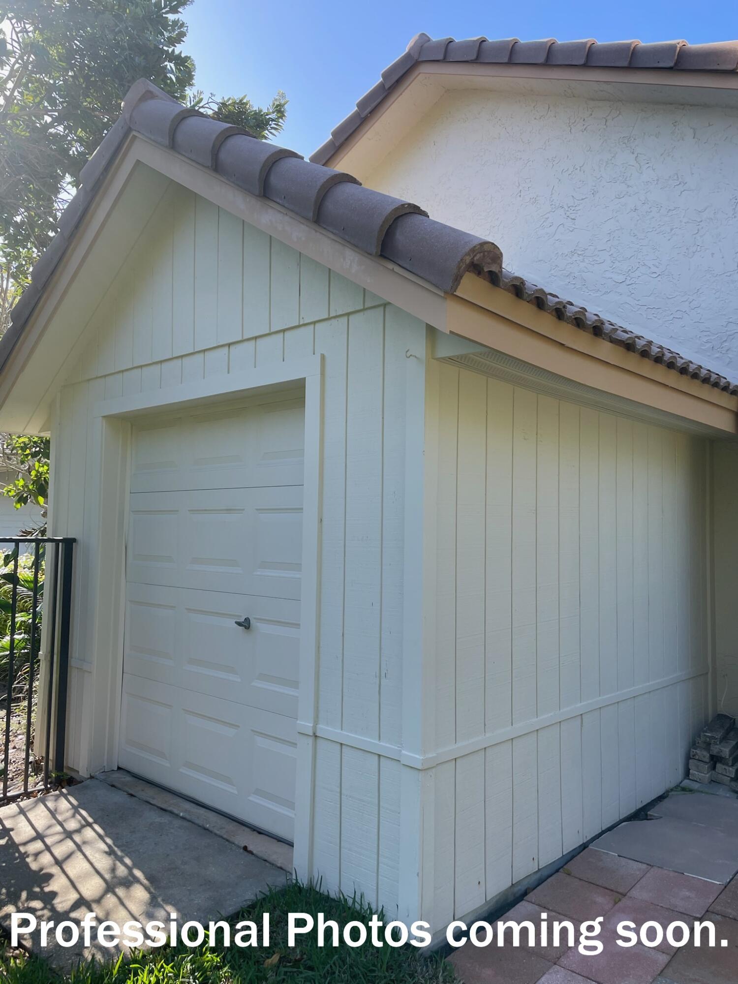 PINE RIDGE - Residential