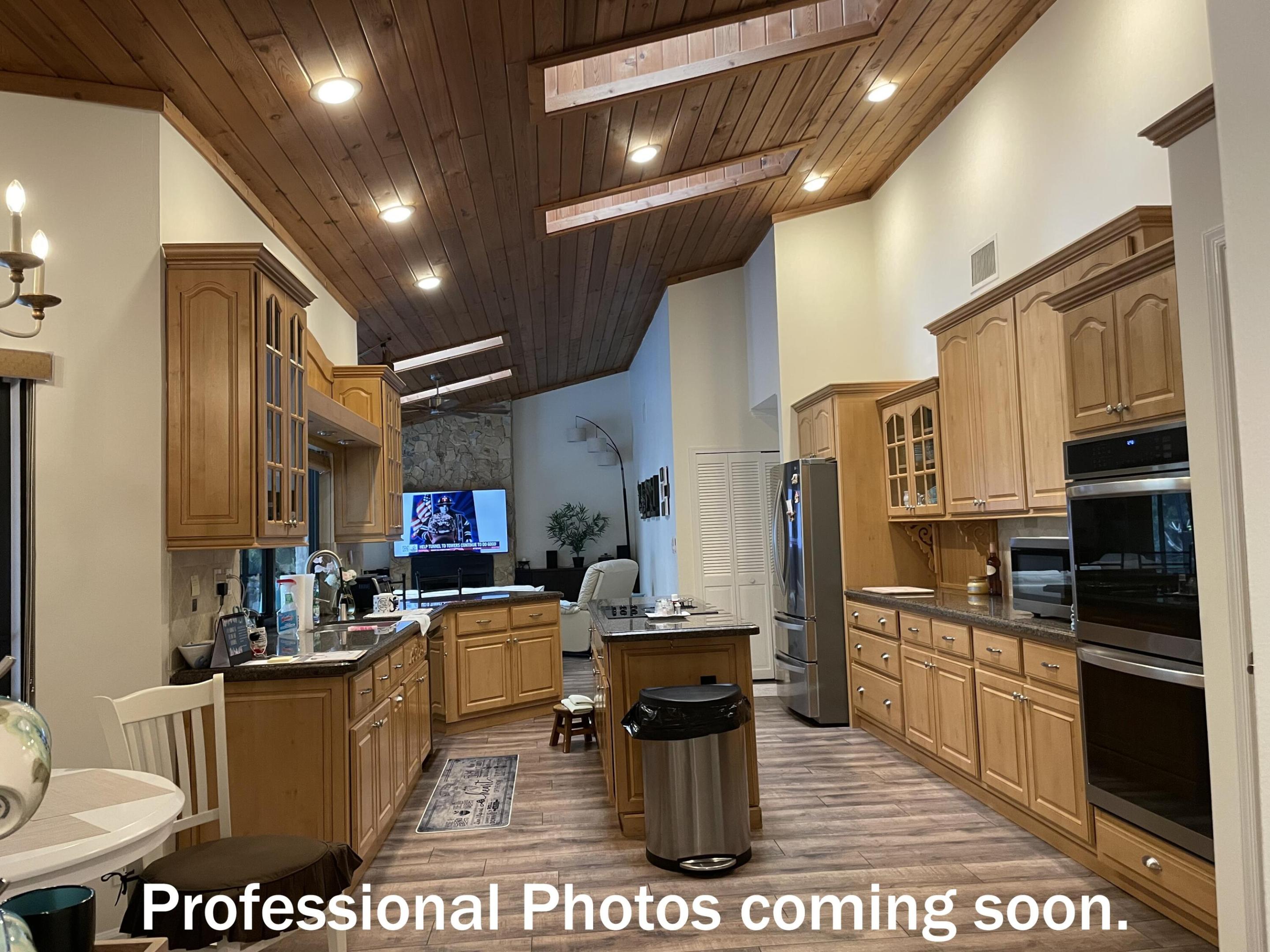 PINE RIDGE - Residential