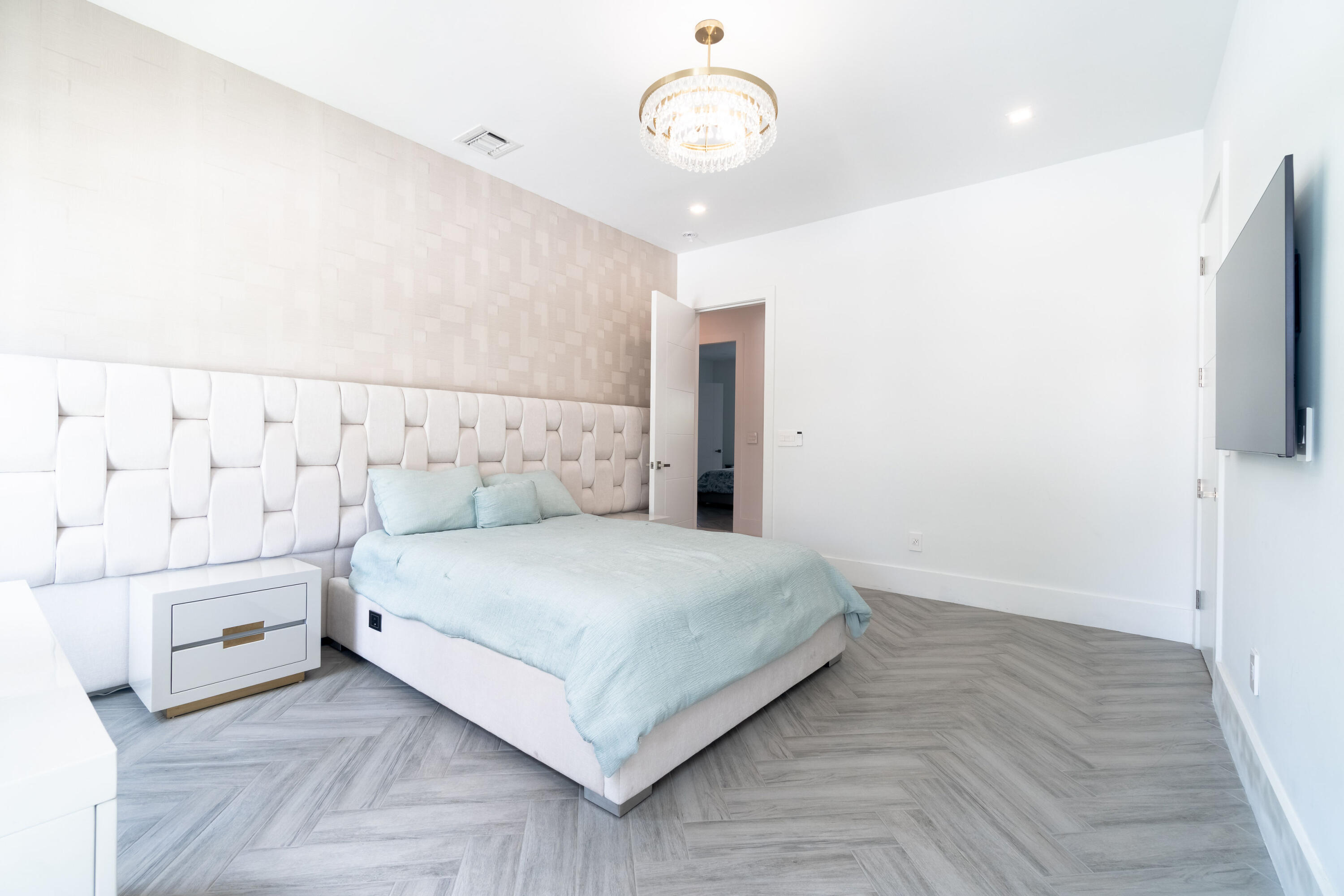 HERON BAY EAST - Residential
