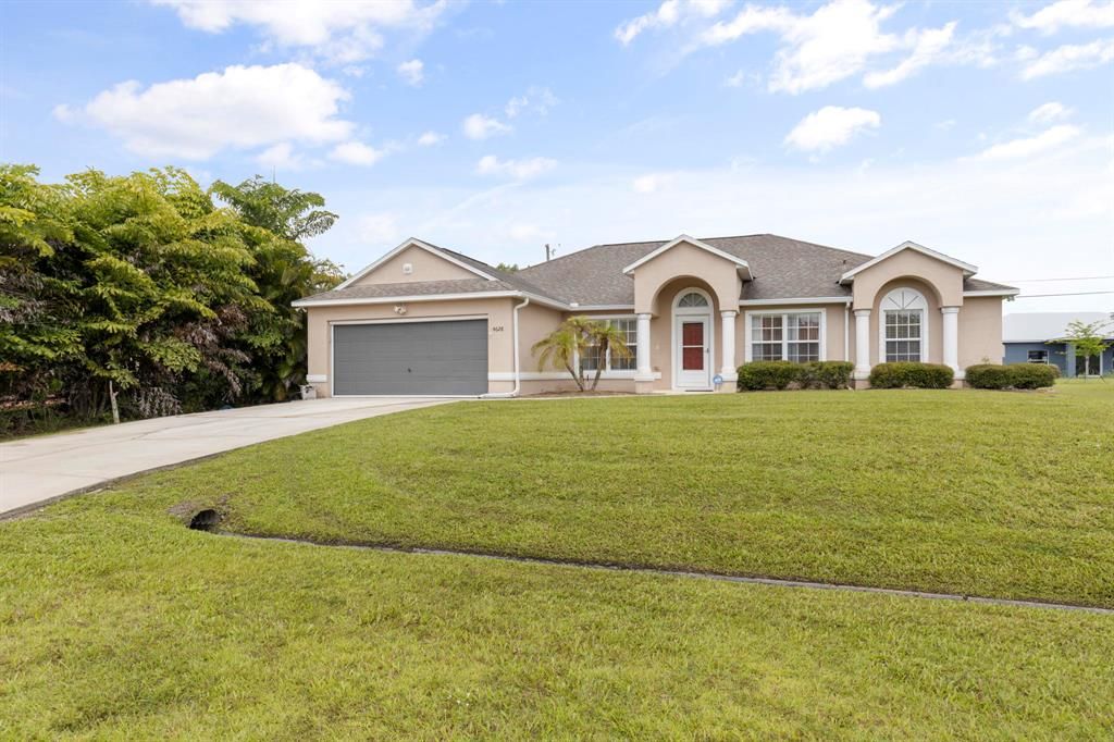 Photo of 4628 SW Caisson Street St, Port St Lucie, FL 34953 (MLS # R10819950)