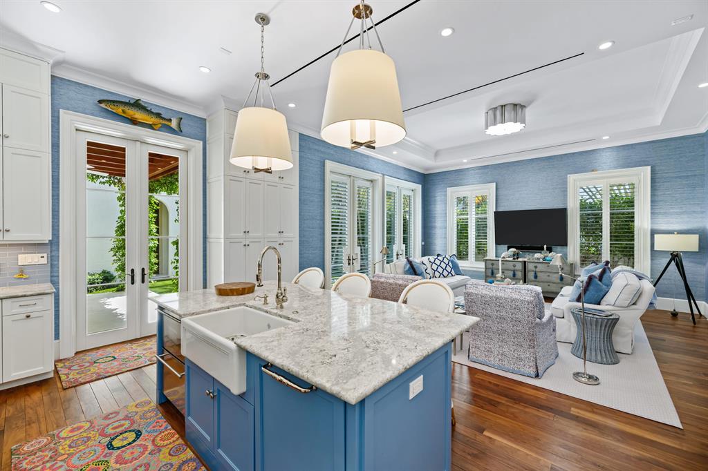 ROYAL PARK - Residential