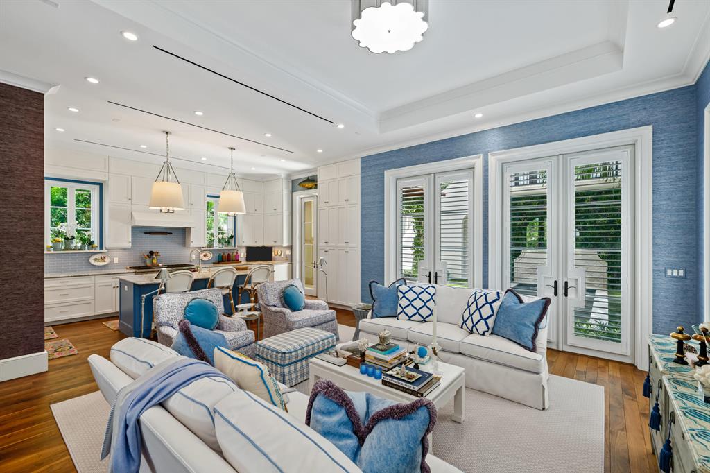 ROYAL PARK - Residential