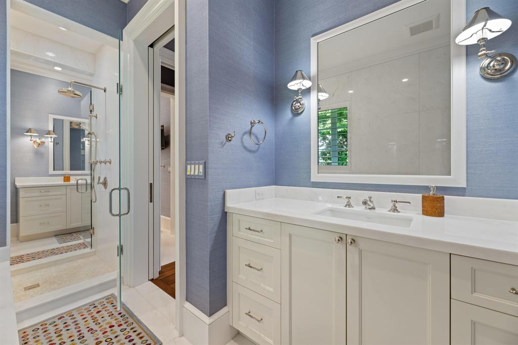 ROYAL PARK - Residential