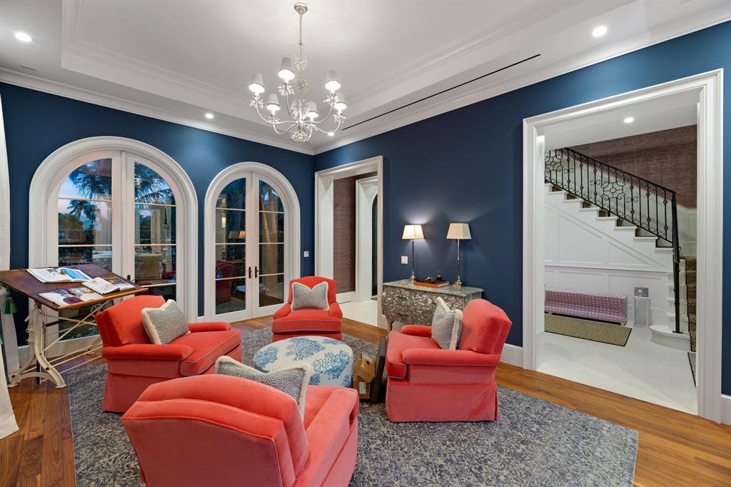 ROYAL PARK - Residential