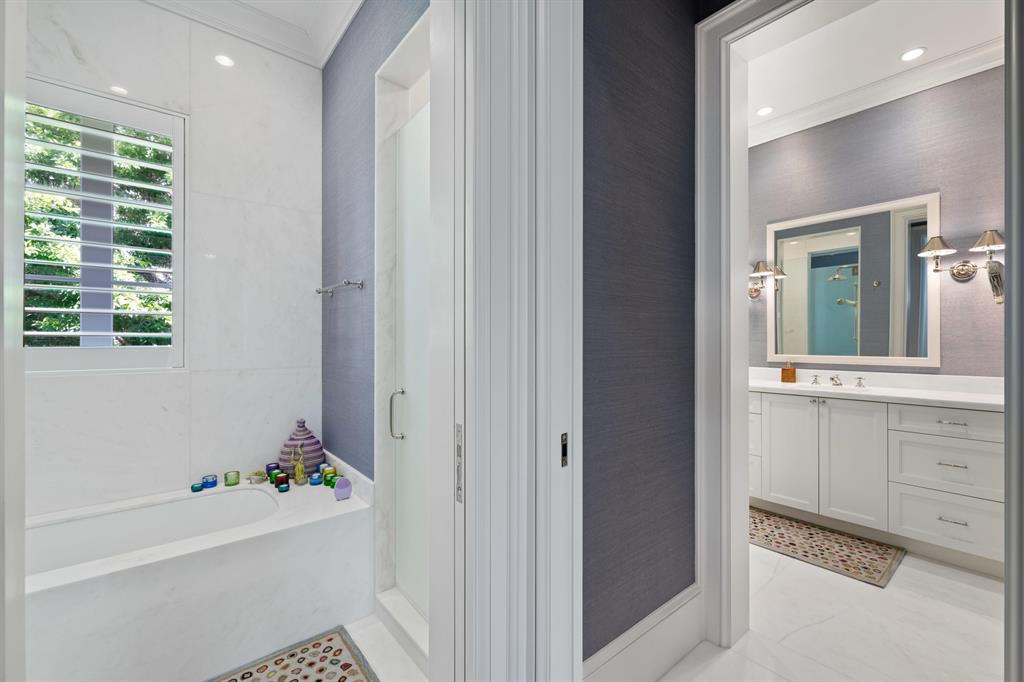 ROYAL PARK - Residential