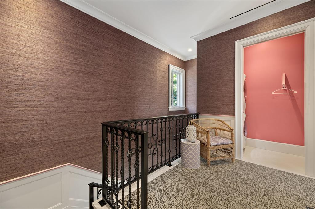 ROYAL PARK - Residential