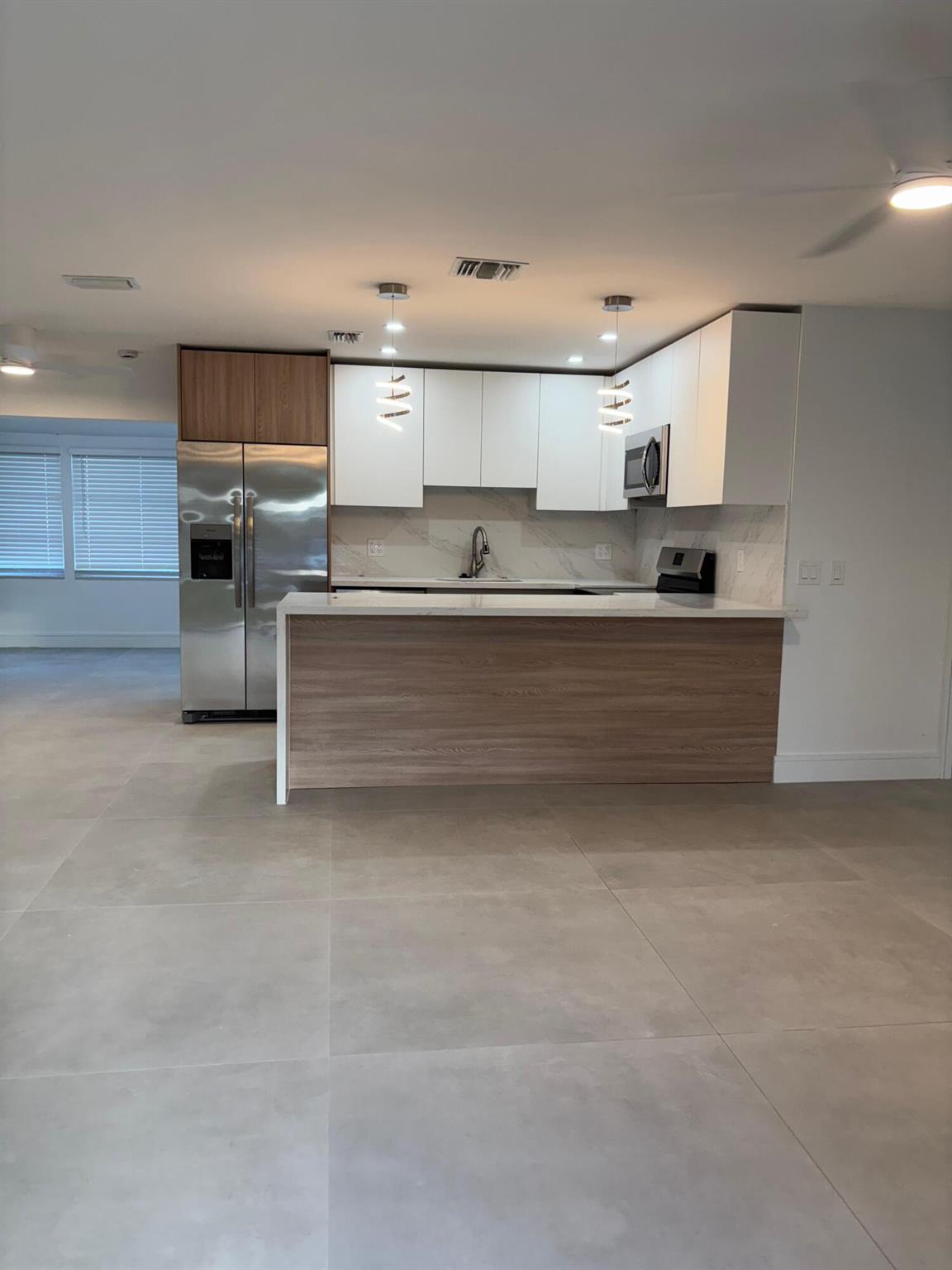 LAKE BELVEDERE ESTATES 3R - Residential Lease