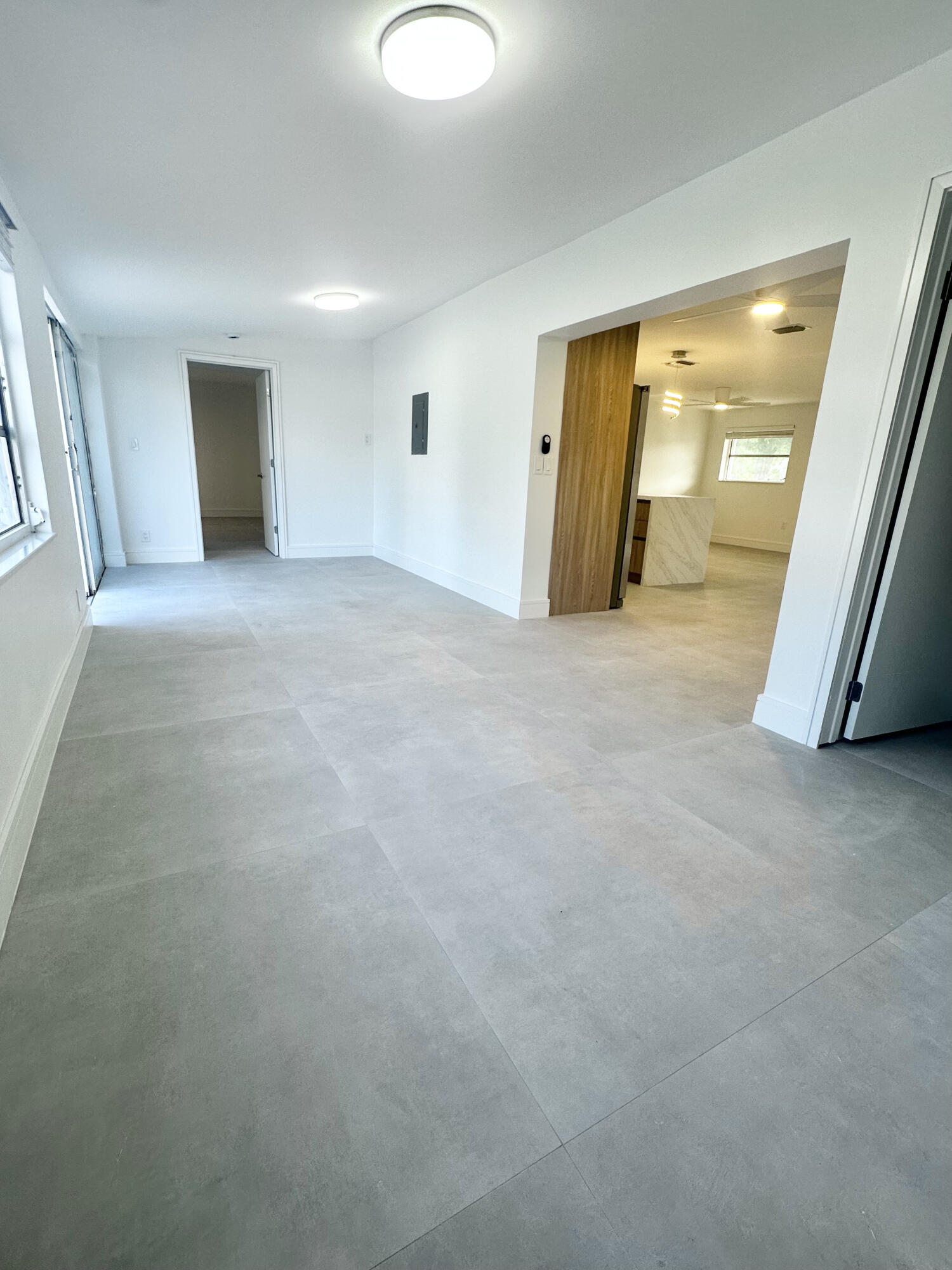 LAKE BELVEDERE ESTATES 3R - Residential Lease