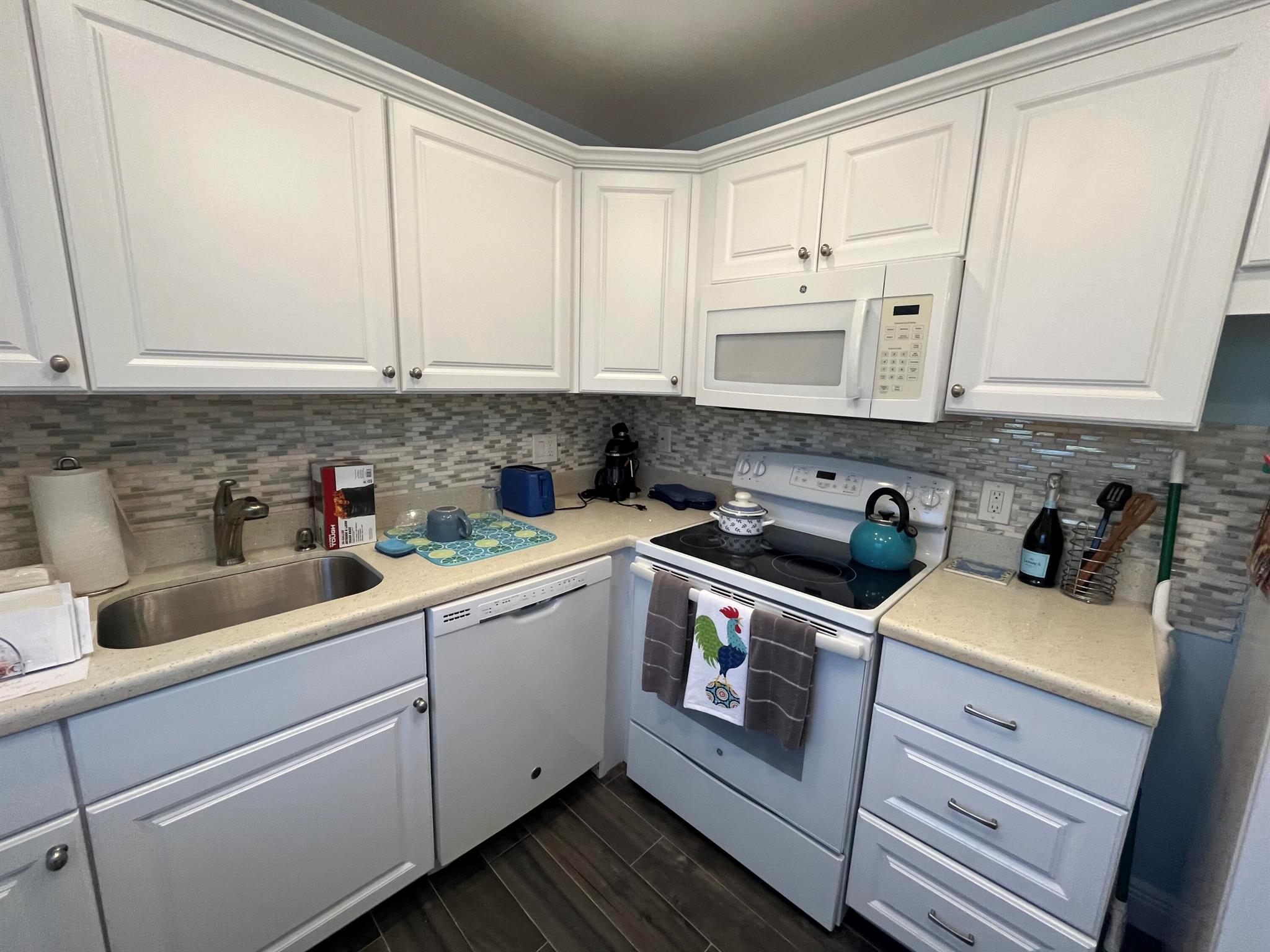 KINGS POINT MONACO CONDOS - Residential Lease