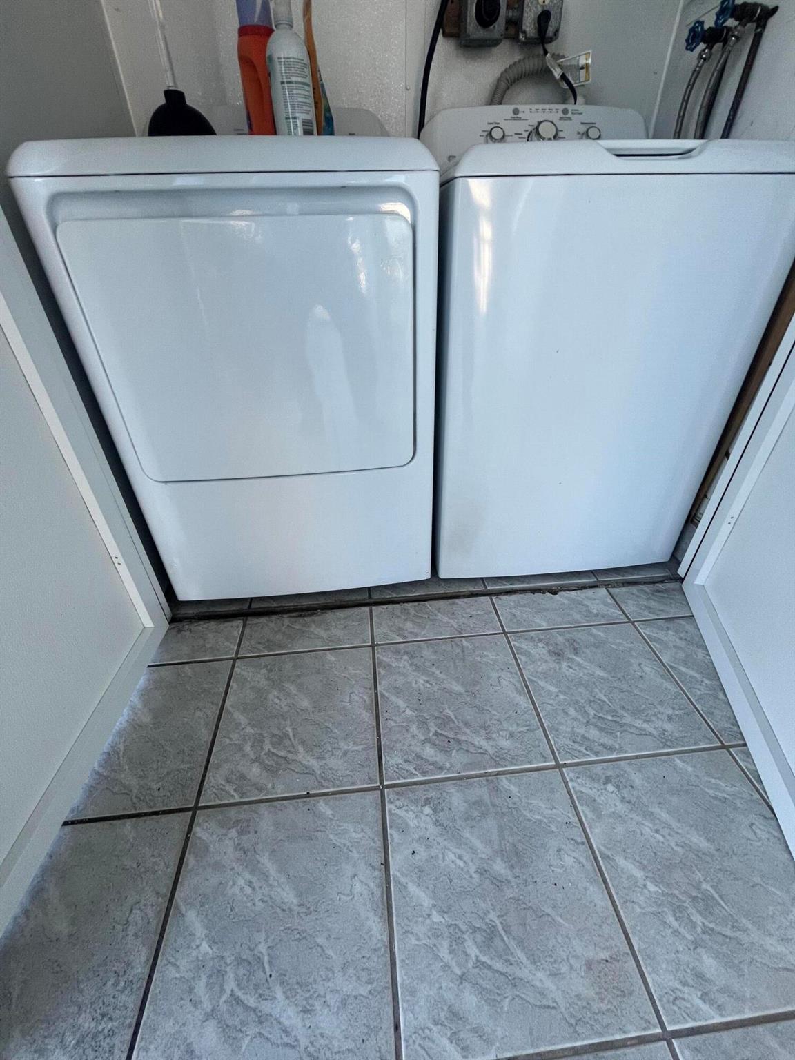 KINGS POINT MONACO CONDOS - Residential Lease