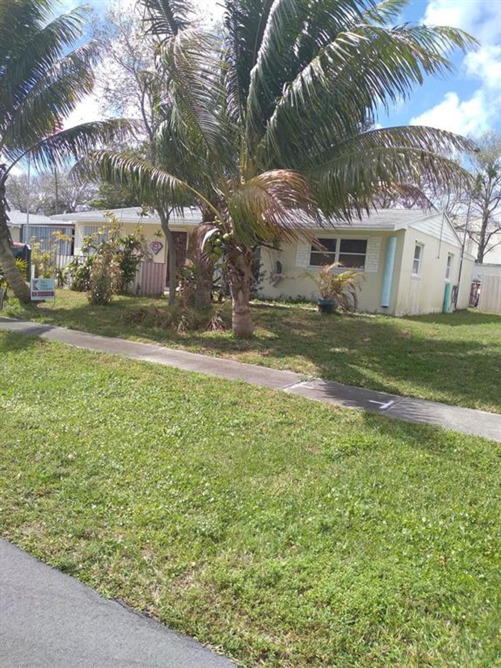 Photo of 9121 Bamboo Drive, Palm Beach Gardens, FL 33410 (MLS # R10695824)