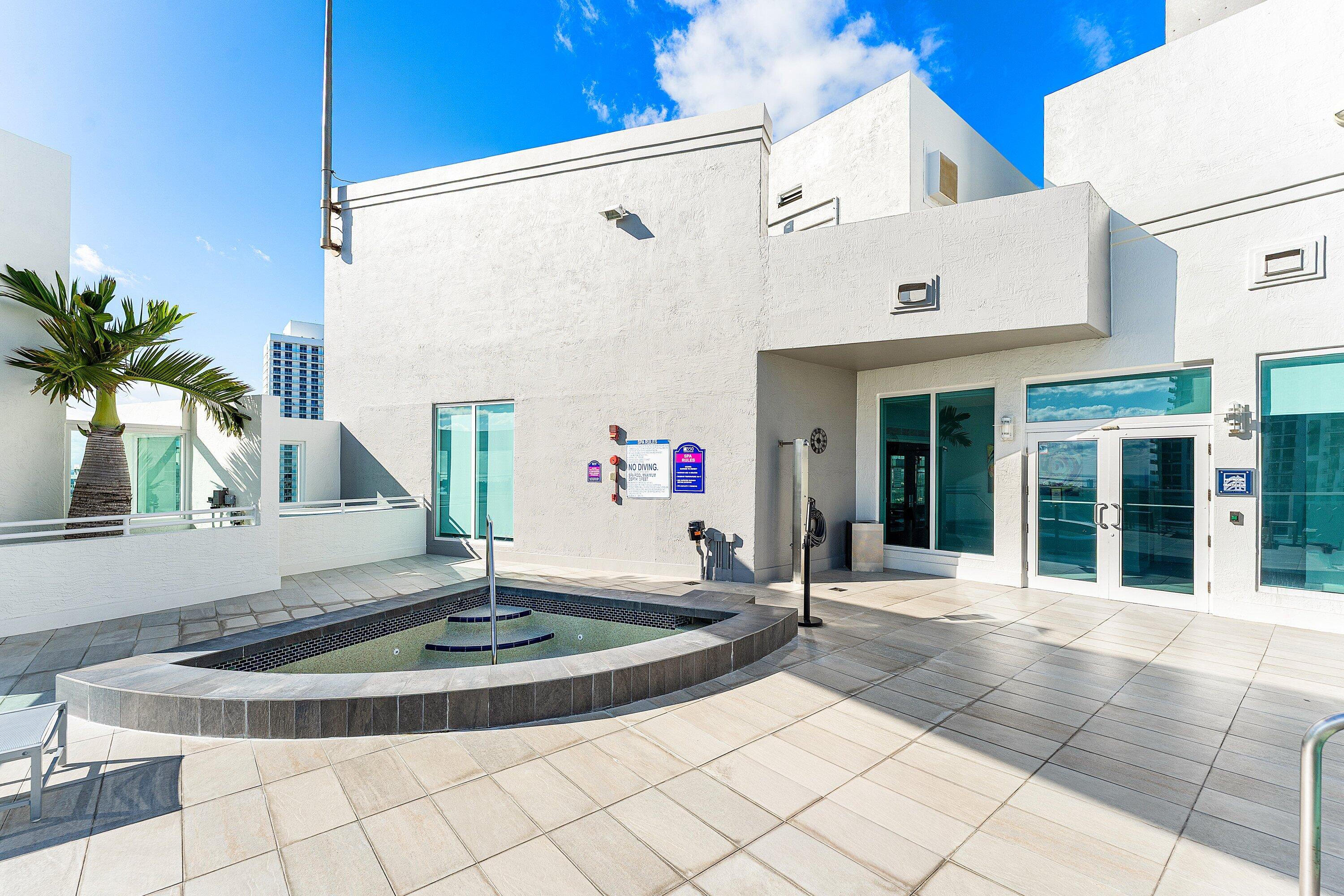 350 LAS OLAS PLACE CONDO - Residential