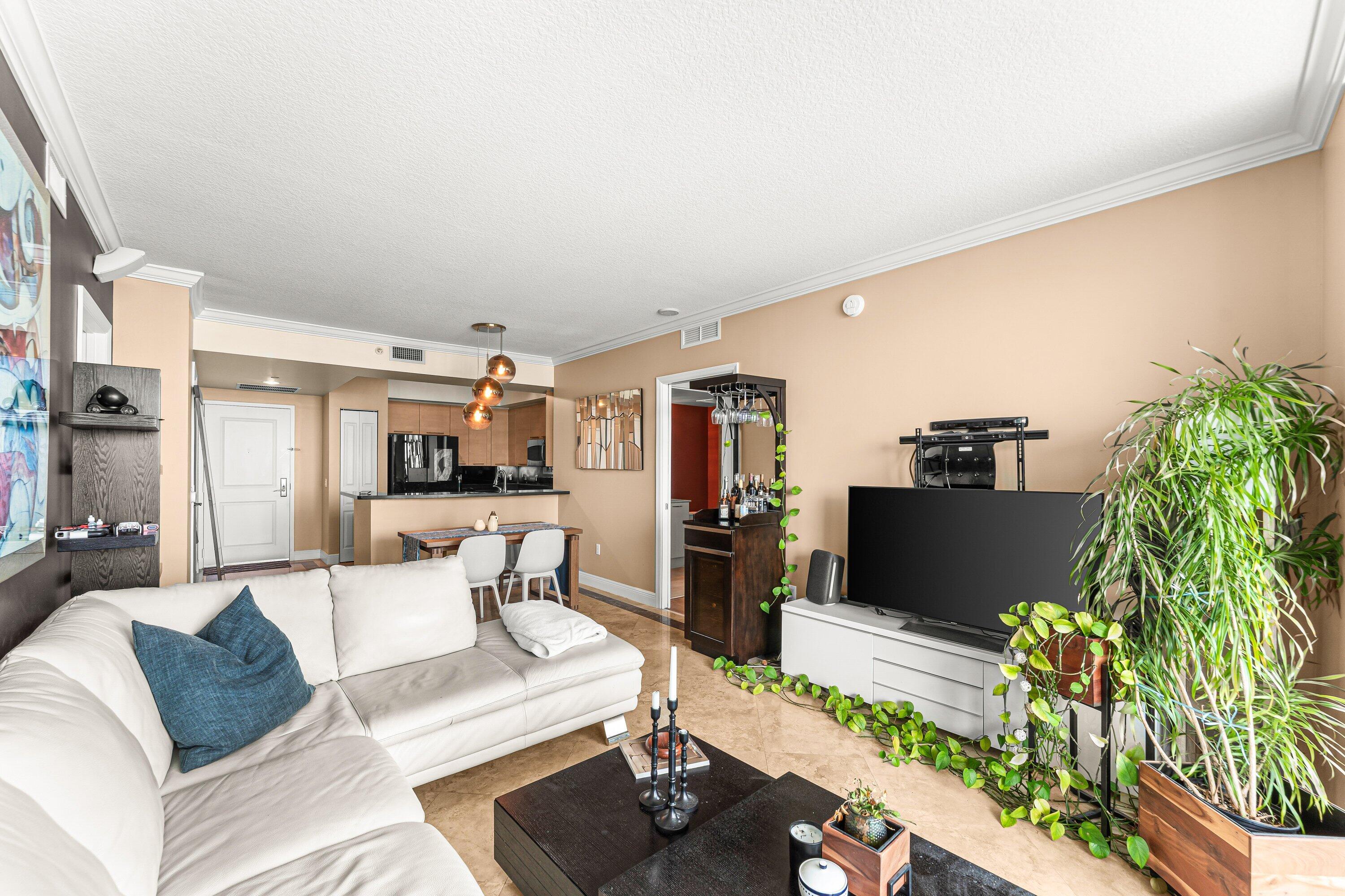 350 LAS OLAS PLACE CONDO - Residential