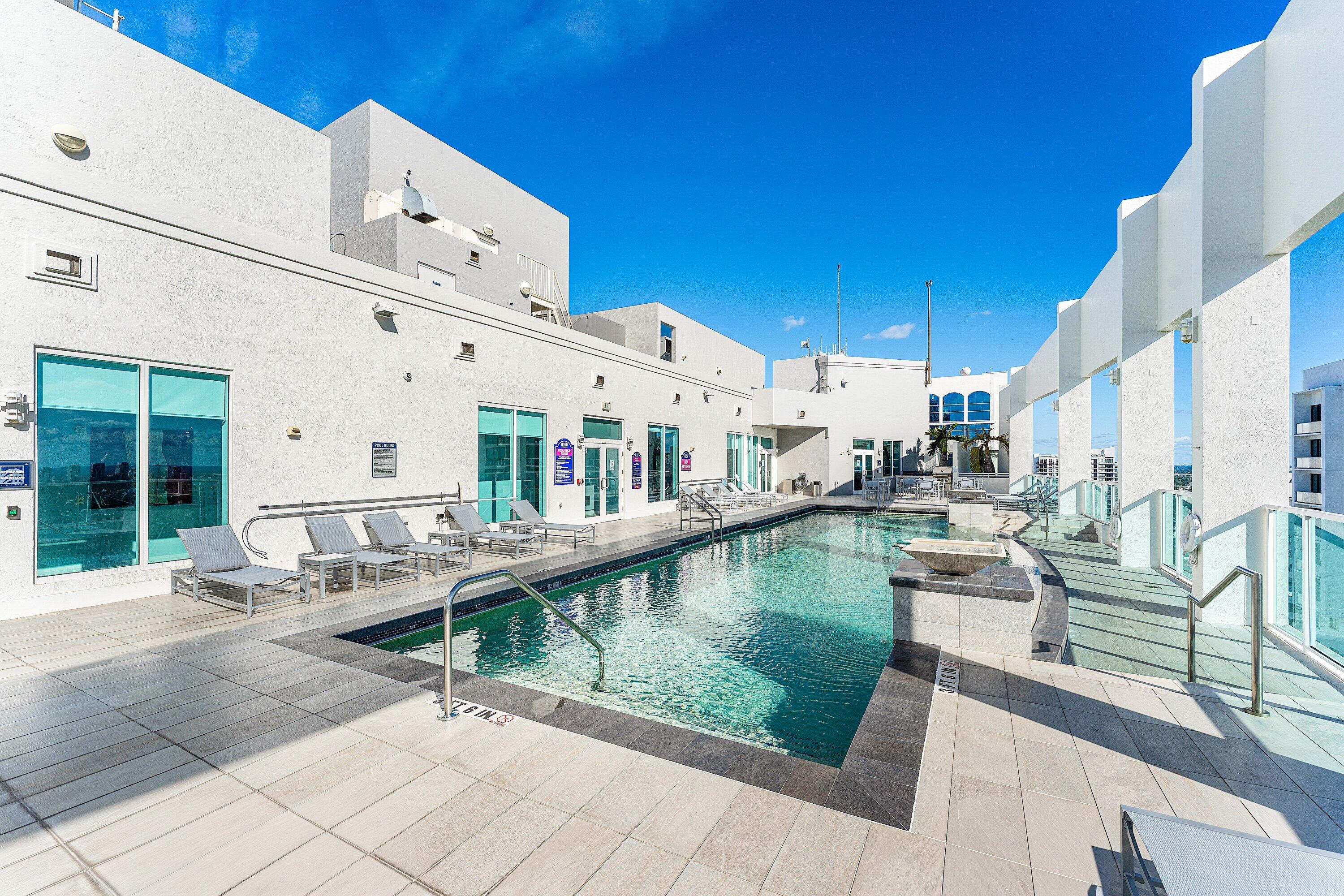 350 LAS OLAS PLACE CONDO - Residential