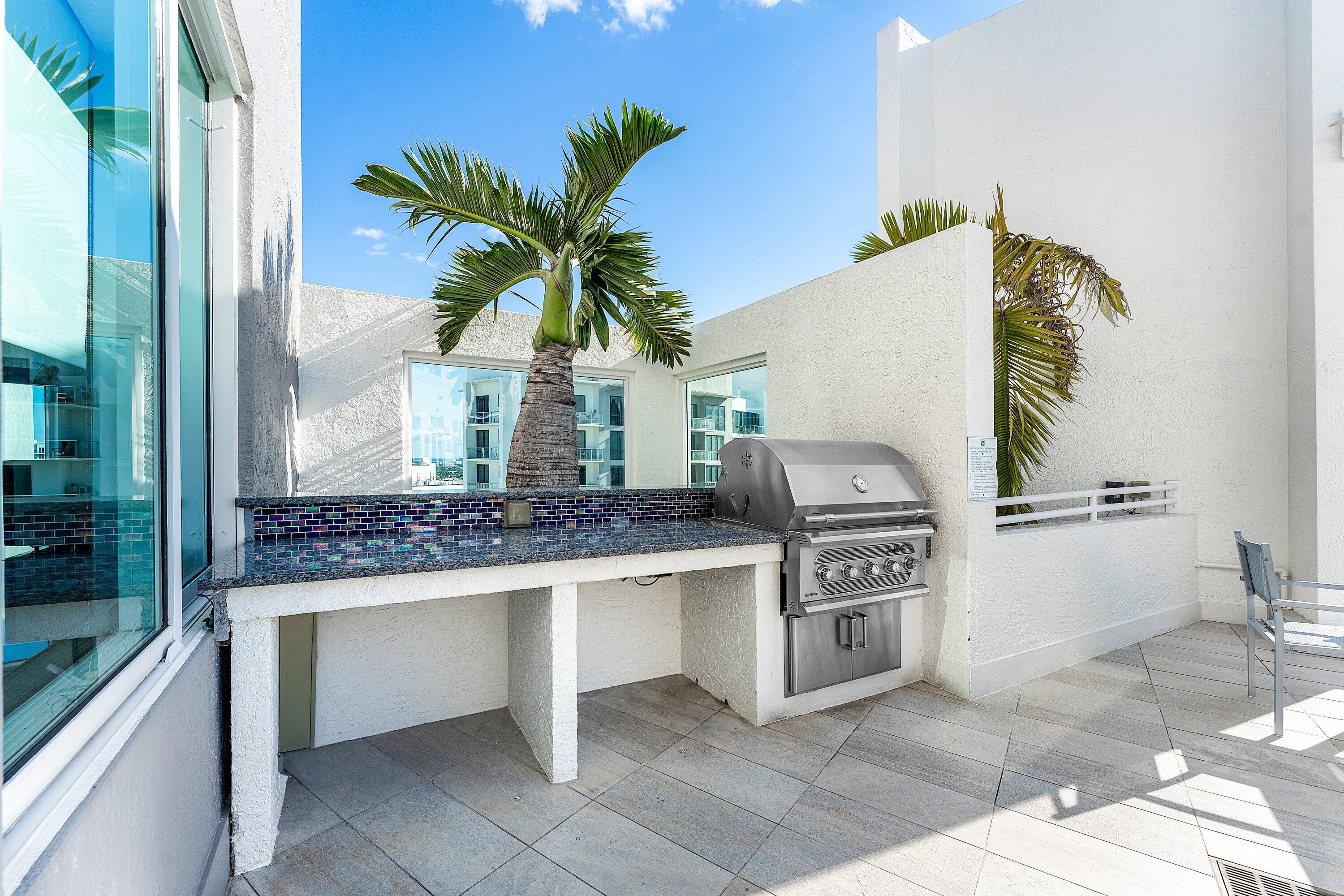 350 LAS OLAS PLACE CONDO - Residential