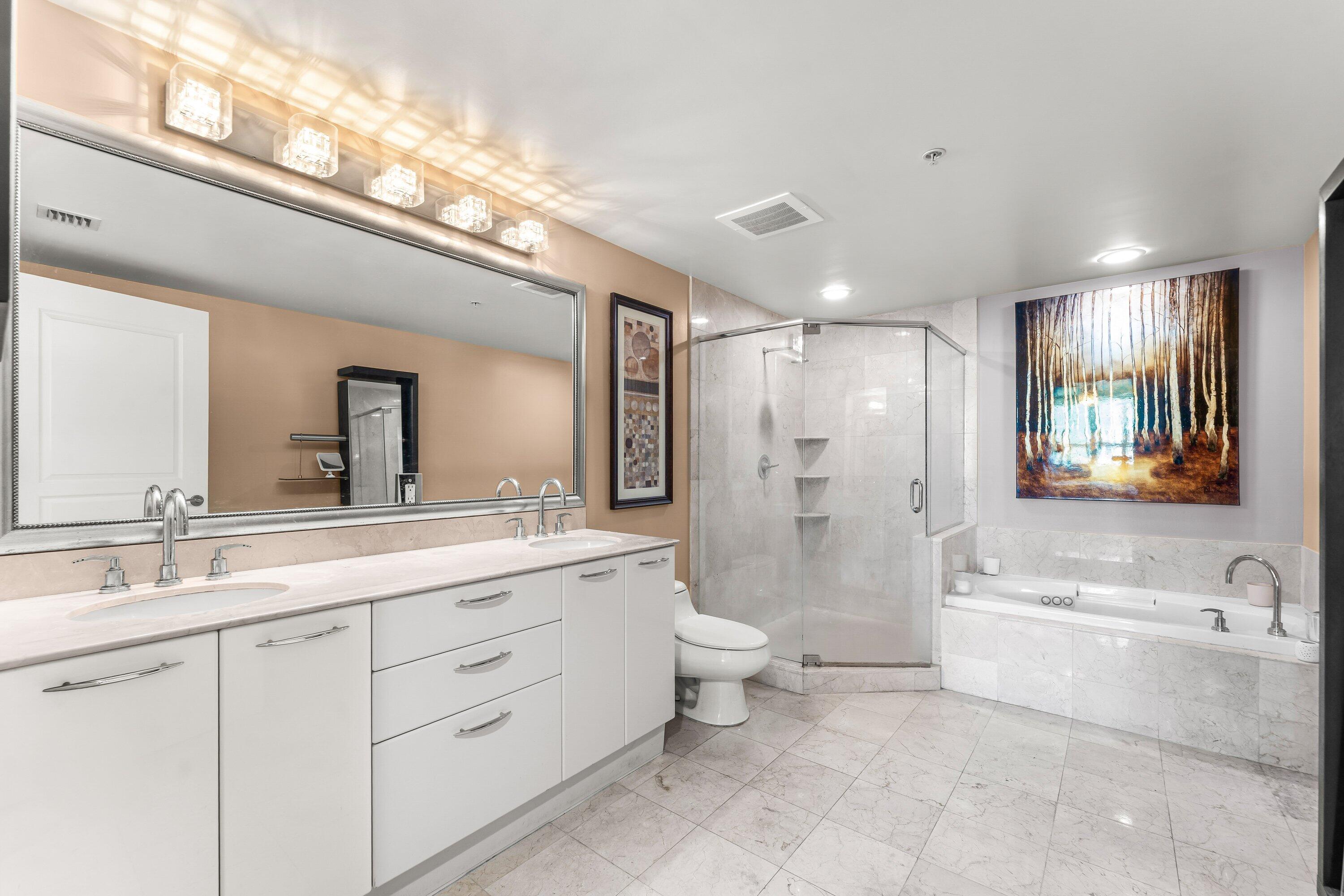 350 LAS OLAS PLACE CONDO - Residential