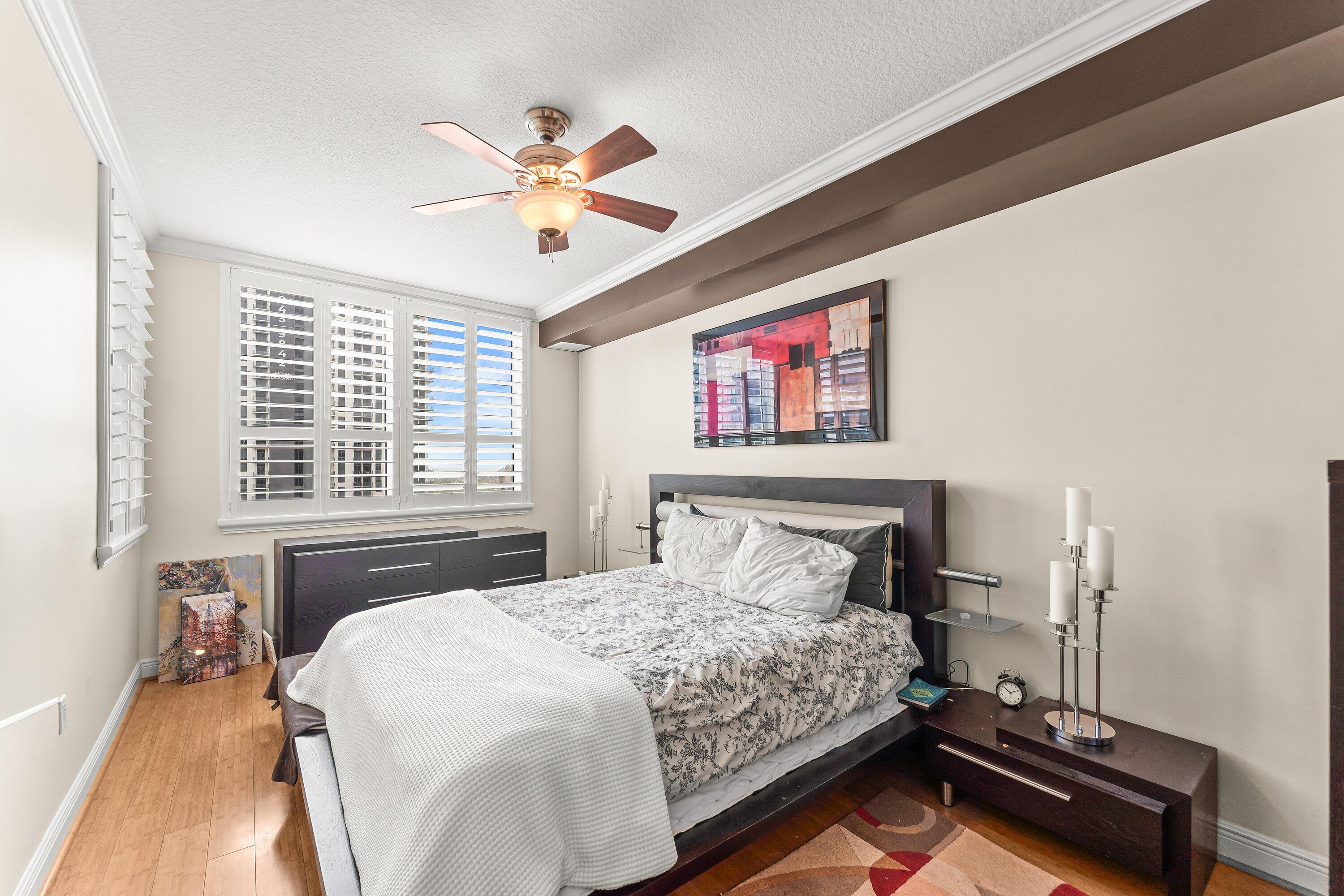 350 LAS OLAS PLACE CONDO - Residential