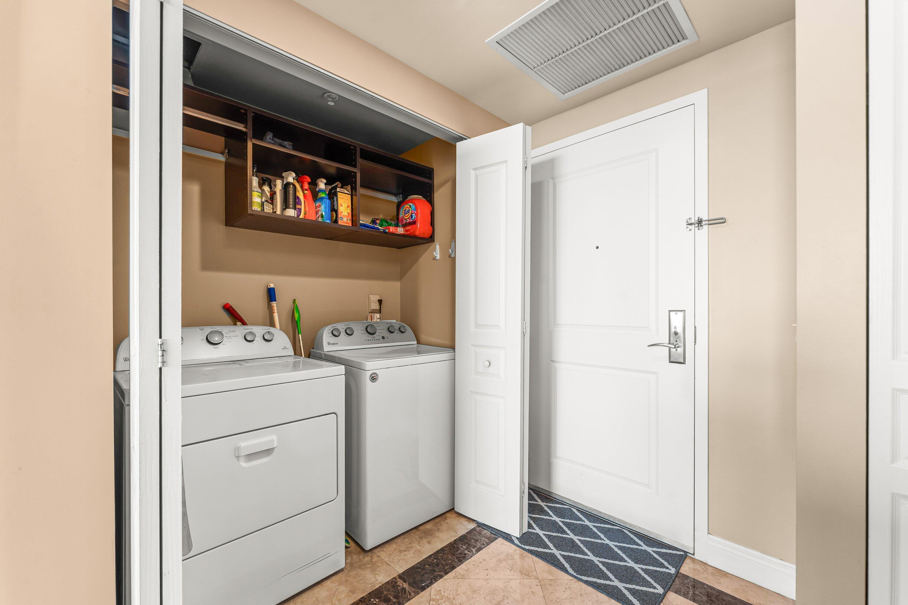 350 LAS OLAS PLACE CONDO - Residential