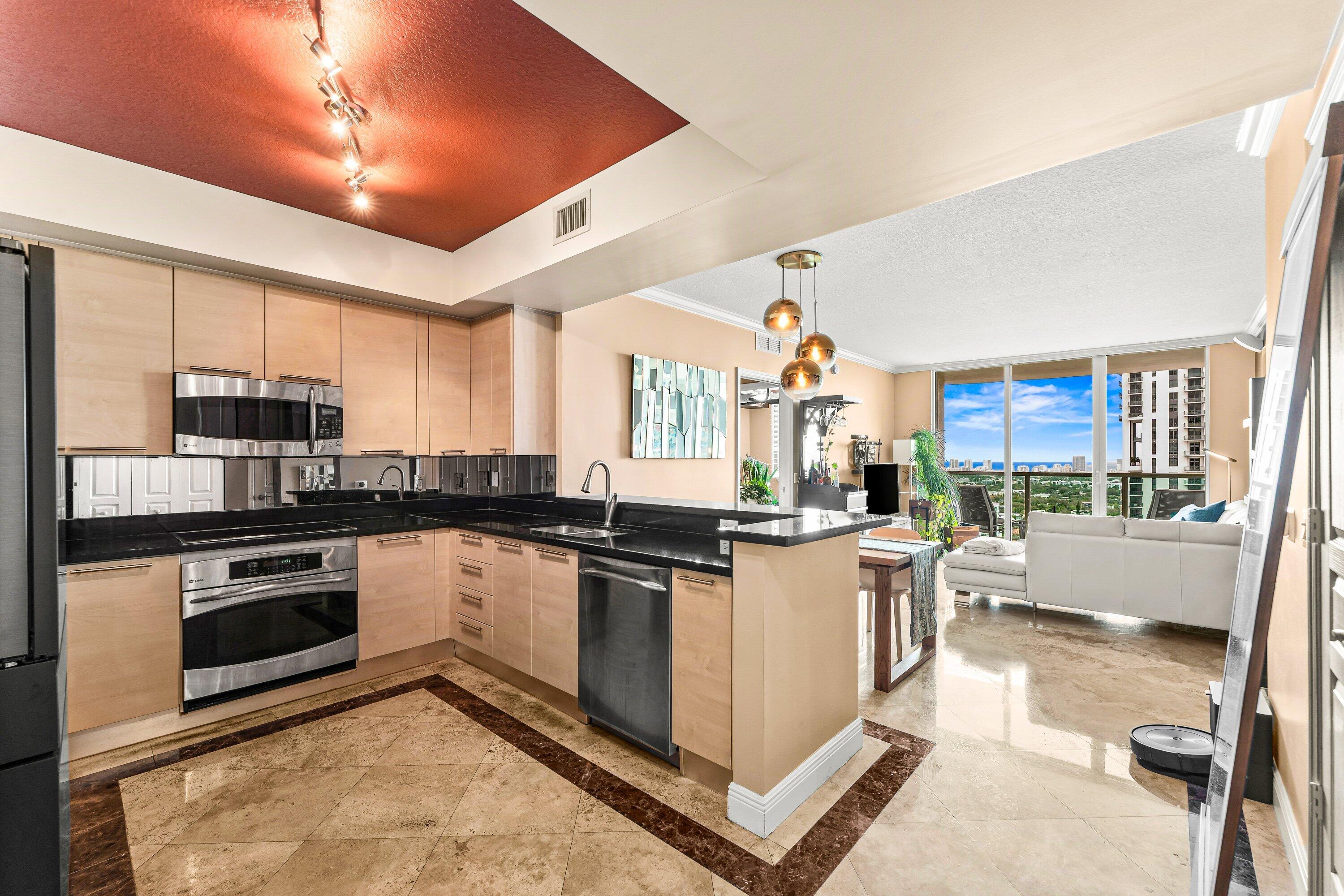 350 LAS OLAS PLACE CONDO - Residential