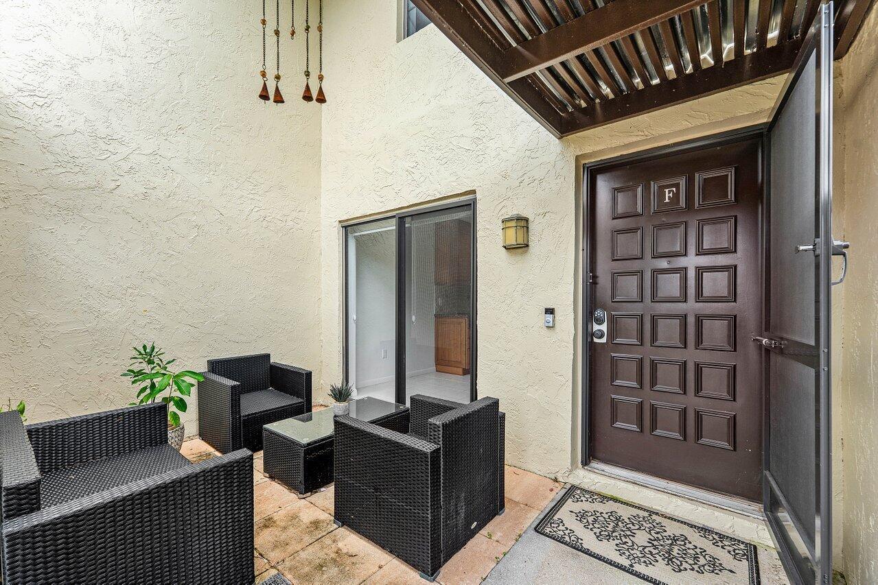 8566 Casa Del Lago 47 F