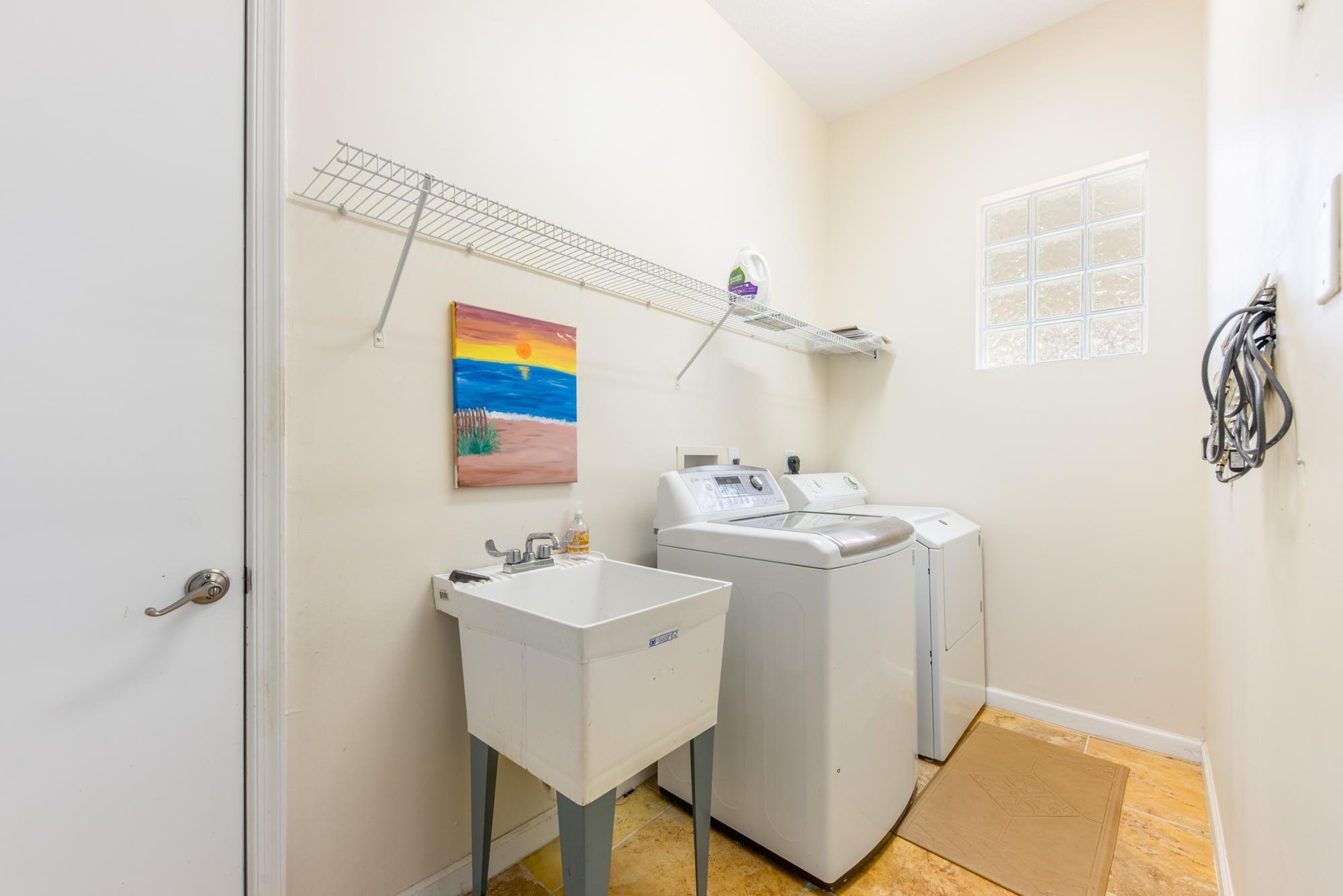 PALMYRA ESTATES - Residential