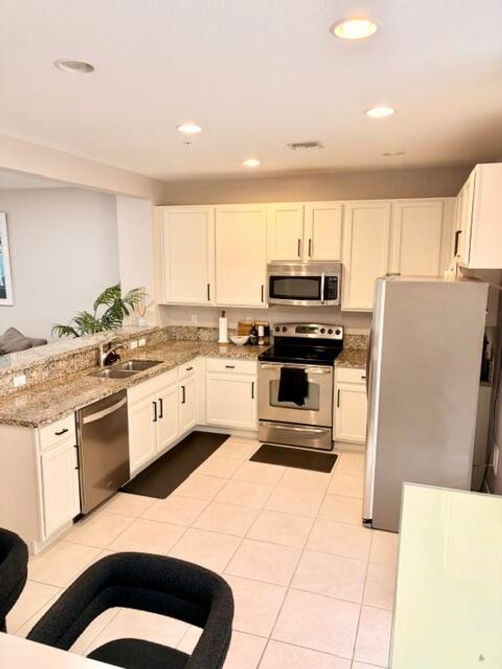 Photo of 110 W Coda Circle, Delray Beach, FL 33444 (MLS # B26045830)