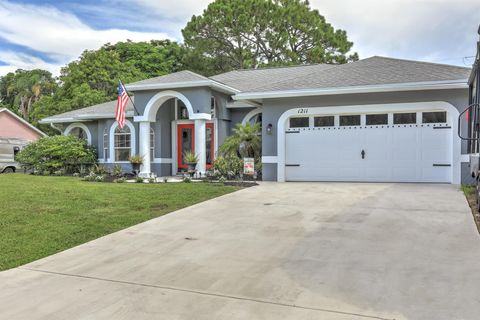 A home in Port St Lucie