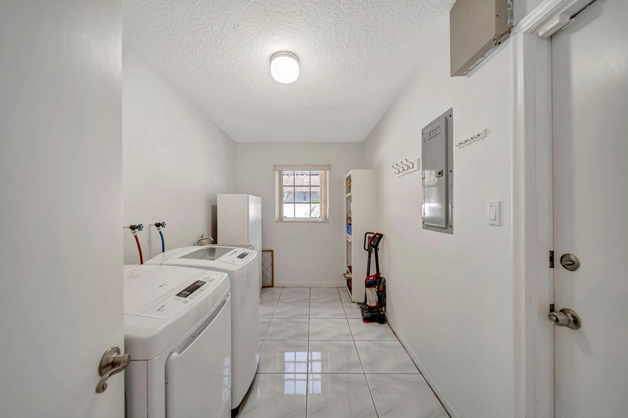 Lakeview Estates Sec 1 Re - Residential